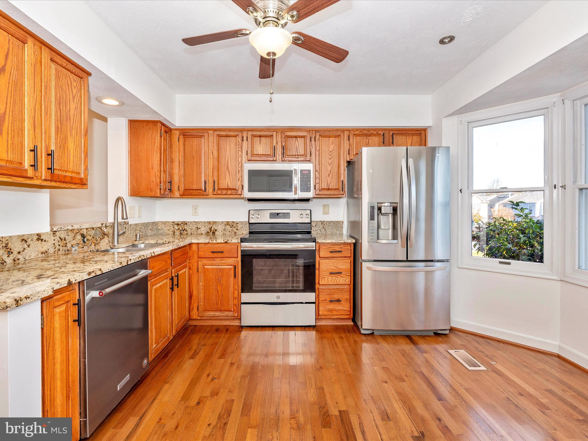 EAGLEHEAD SUMMERFIELD - Residential