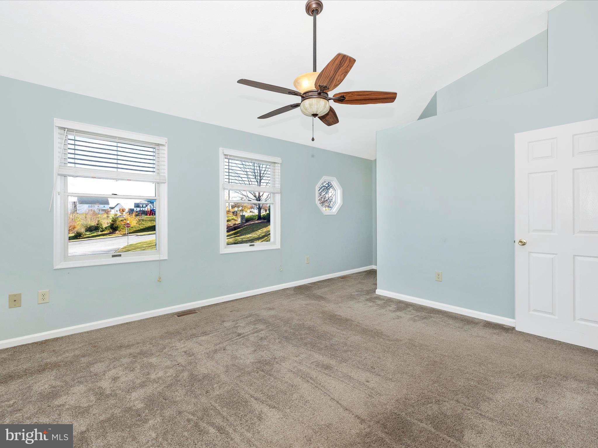 EAGLEHEAD SUMMERFIELD - Residential