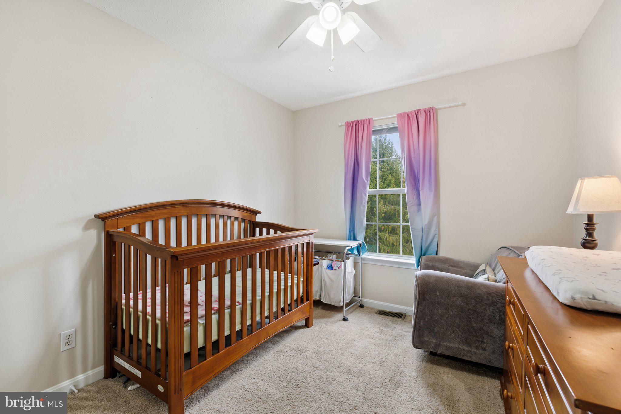 HAMPTON OAKS - Residential