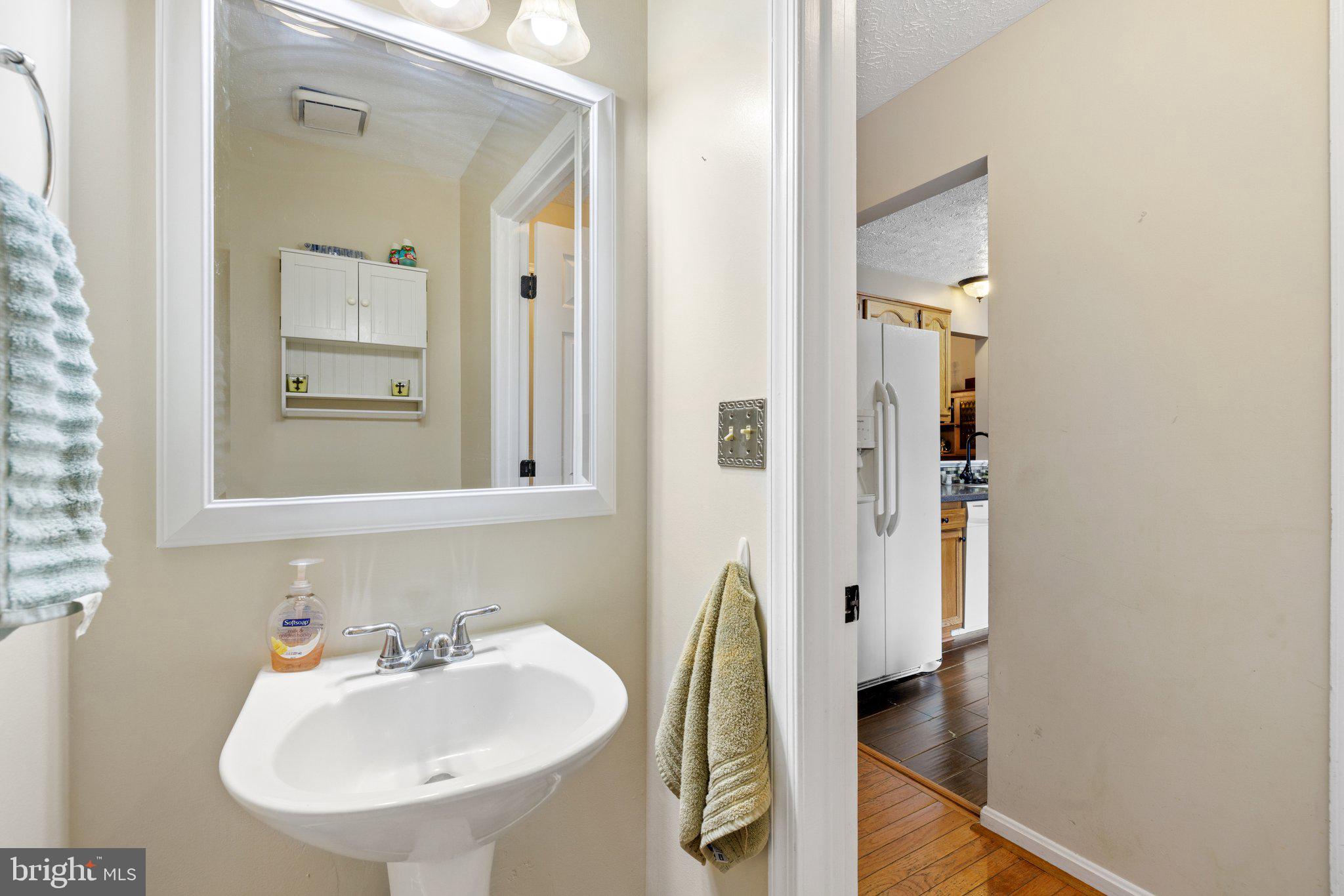 HAMPTON OAKS - Residential