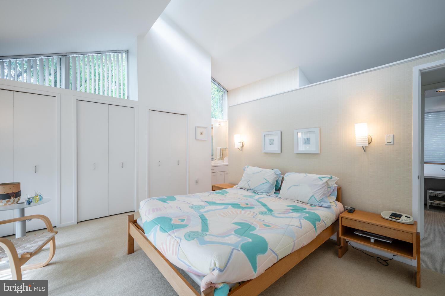 CONGRESSIONAL COUNTRY CLUB ESTATES - Residential