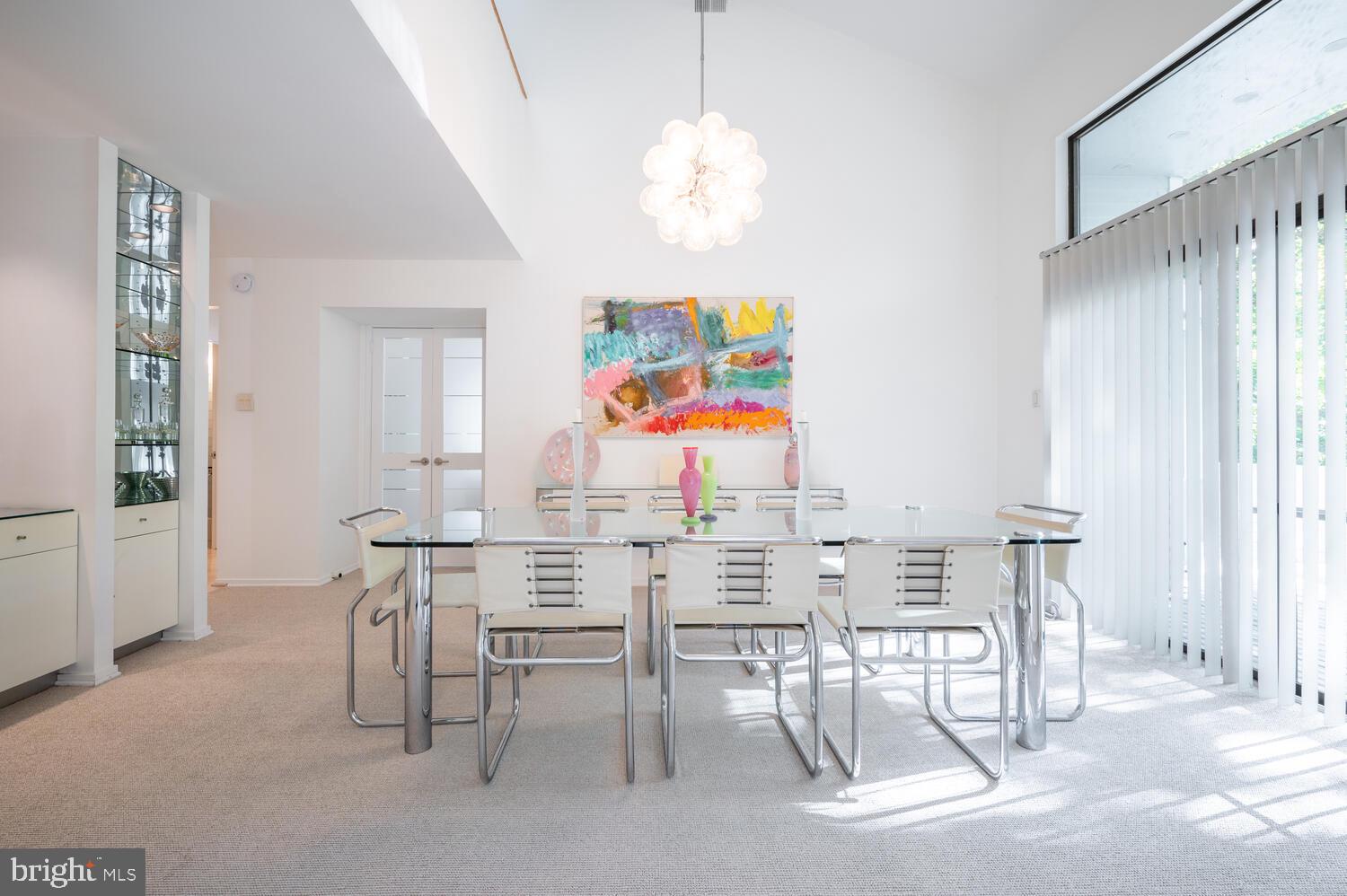 CONGRESSIONAL COUNTRY CLUB ESTATES - Residential