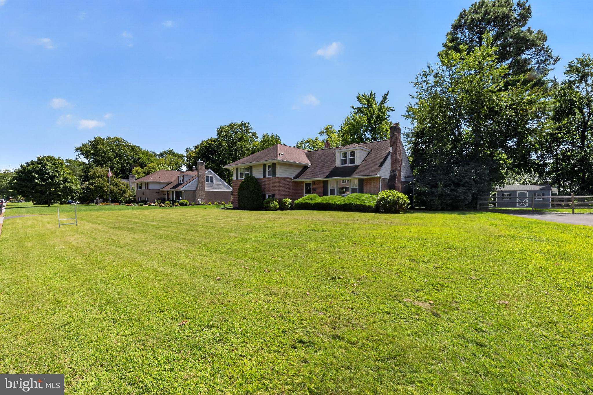 1217 EVERGREEN ROAD