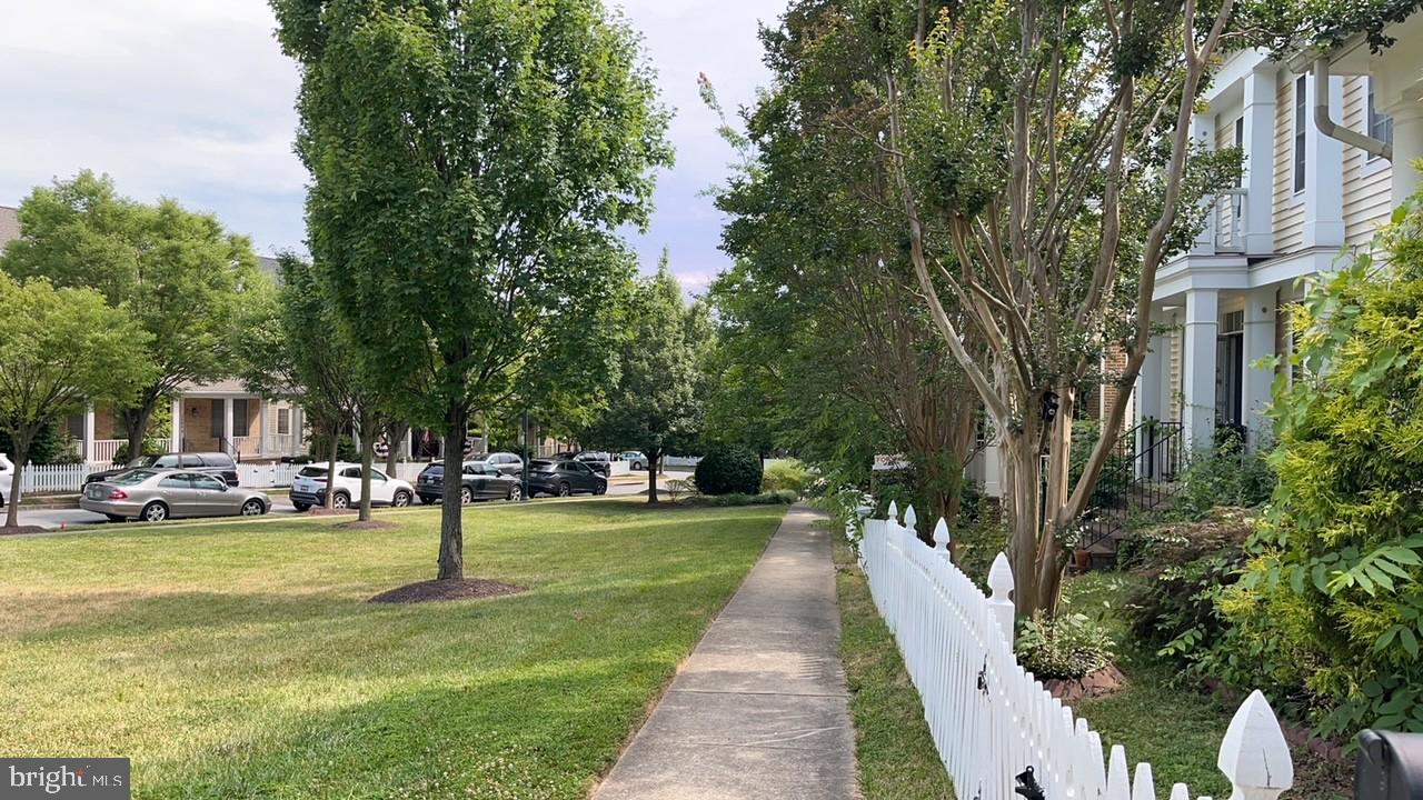 KING FARM IRVINGTON - Residential