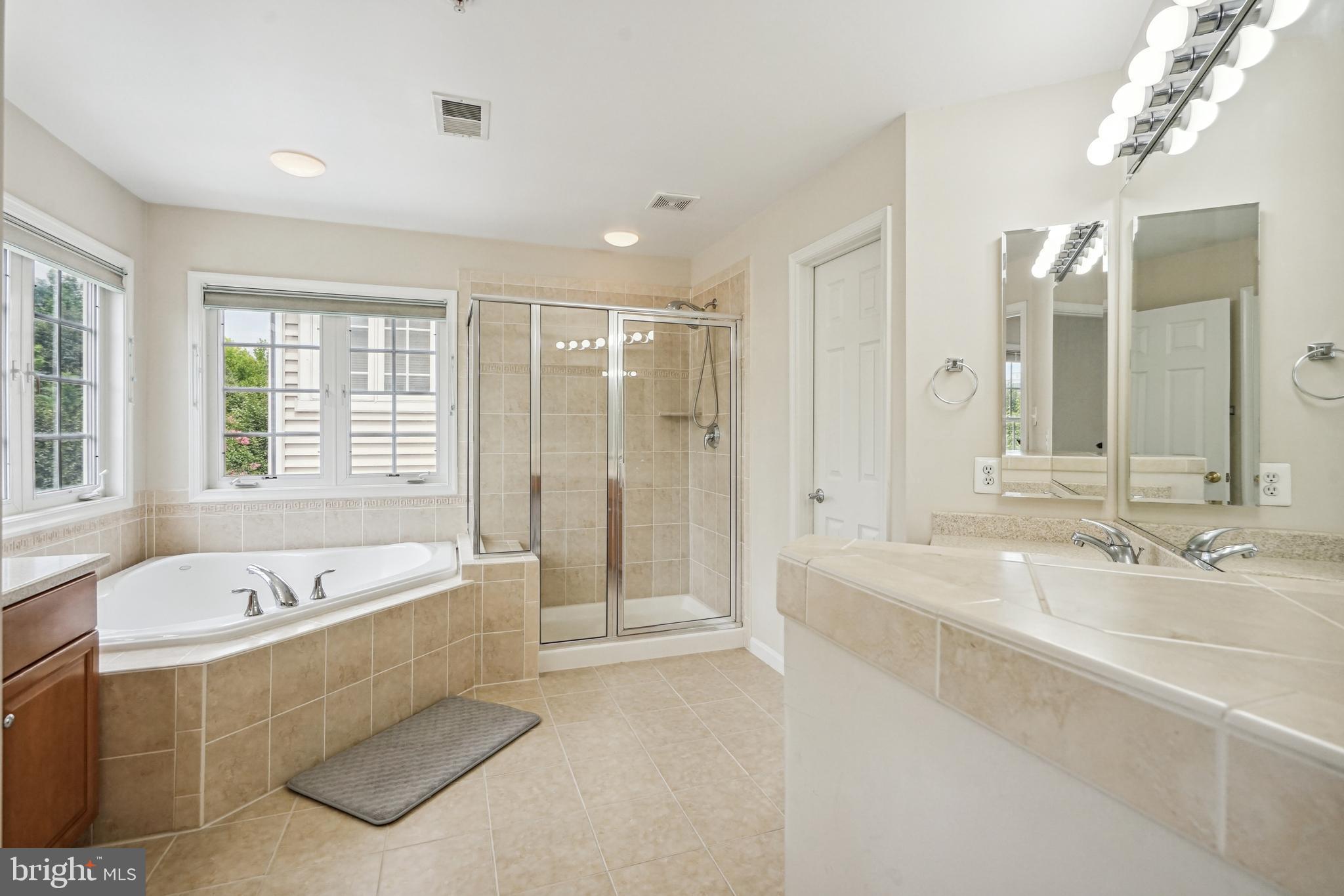 KING FARM IRVINGTON - Residential