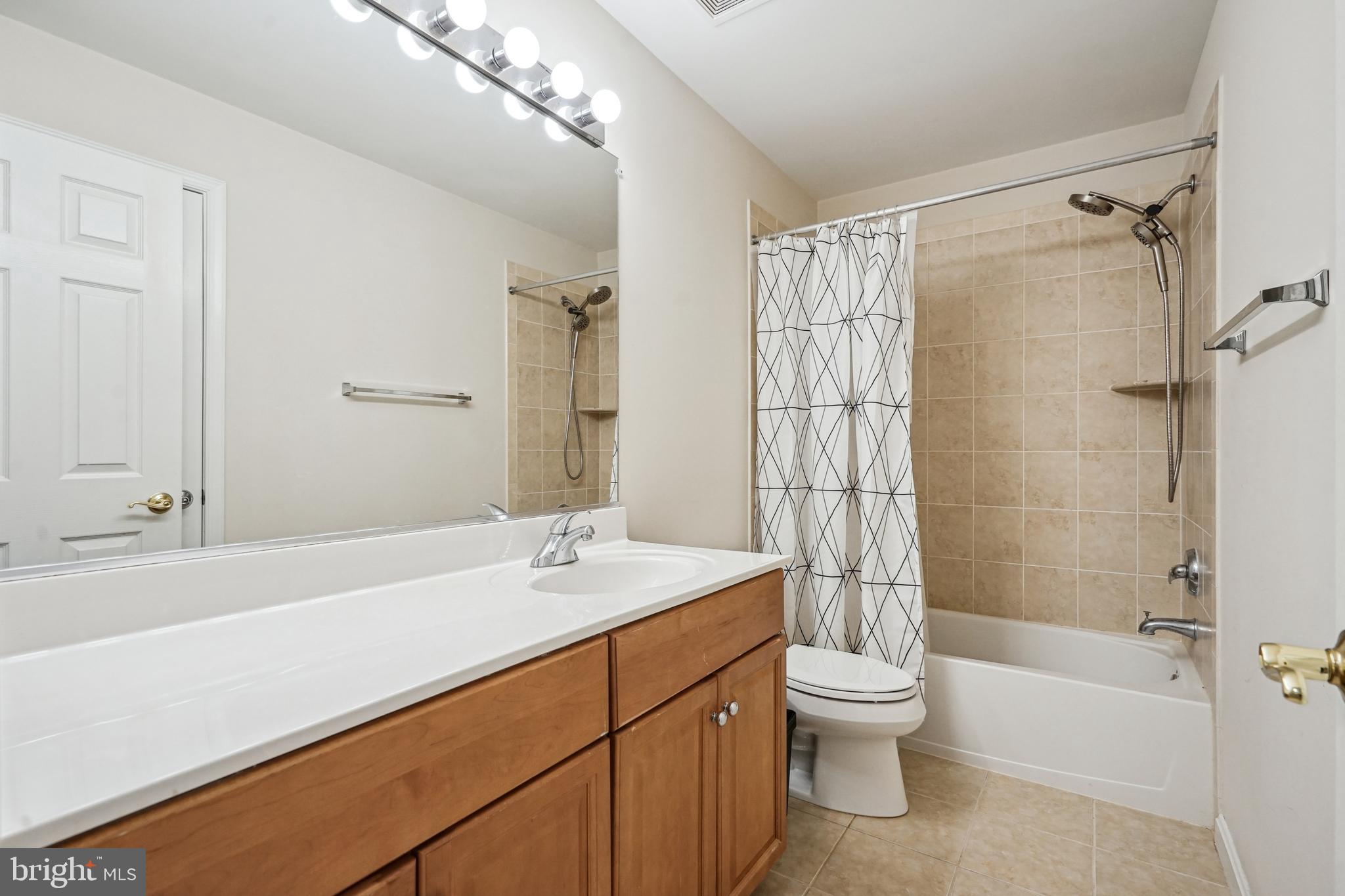 KING FARM IRVINGTON - Residential