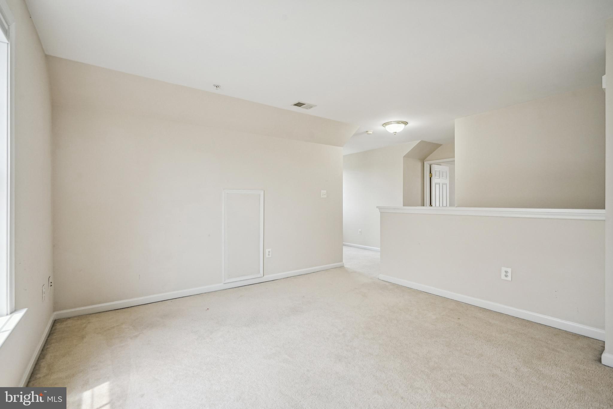 KING FARM IRVINGTON - Residential