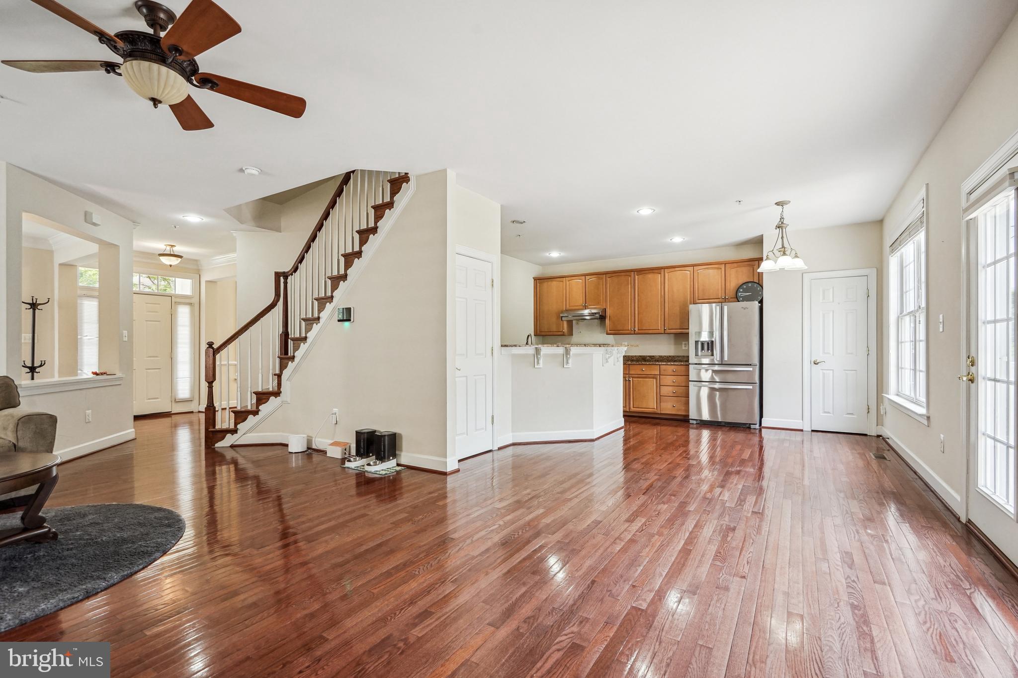 KING FARM IRVINGTON - Residential