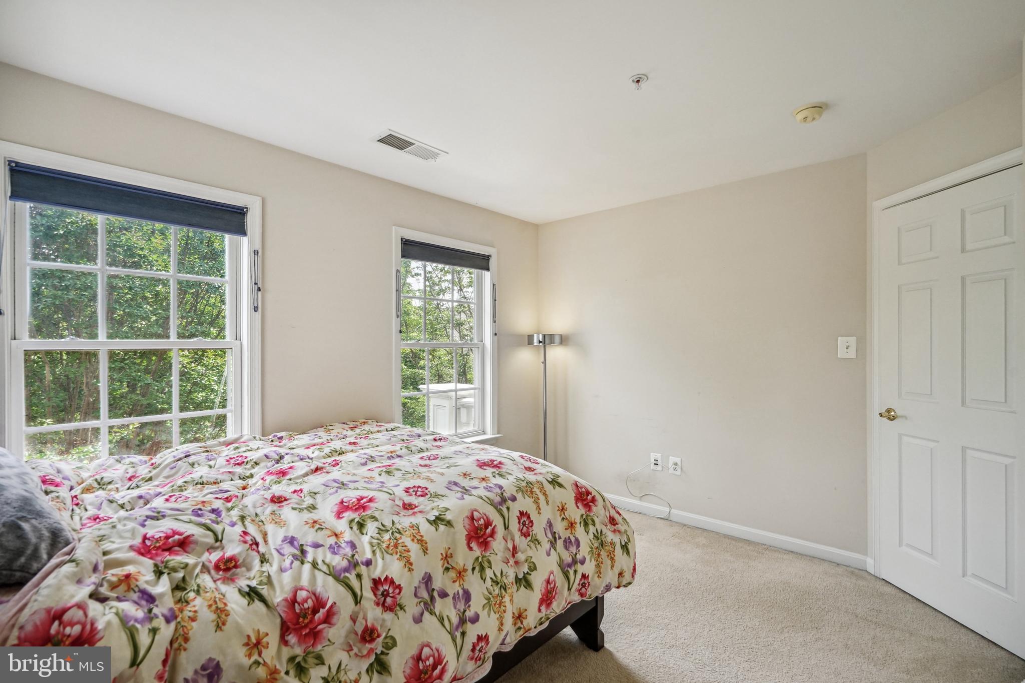 KING FARM IRVINGTON - Residential