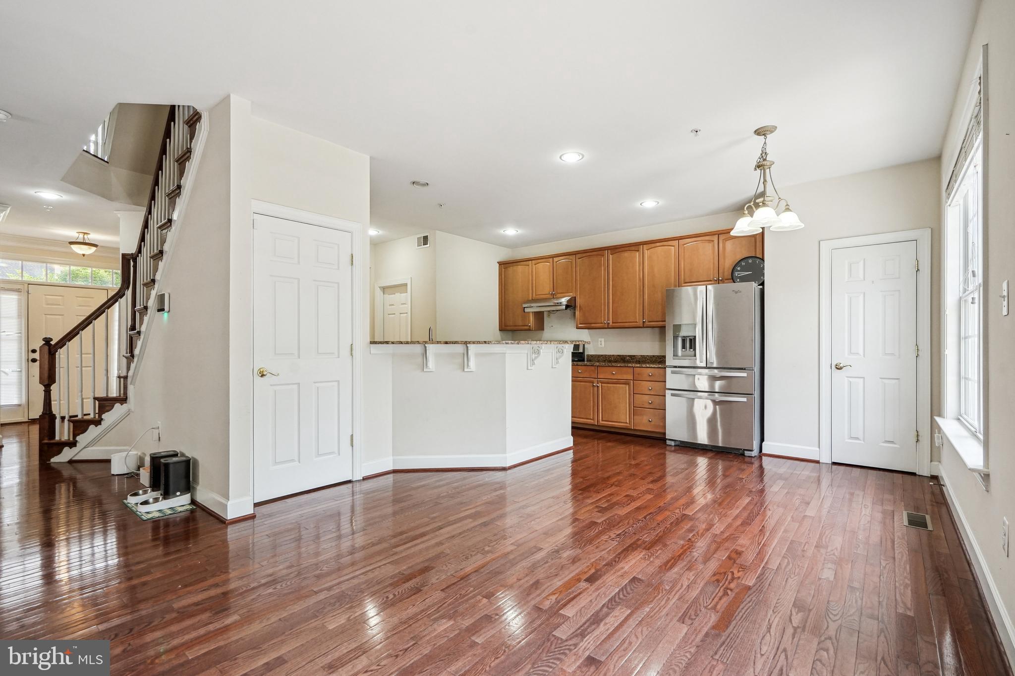 KING FARM IRVINGTON - Residential