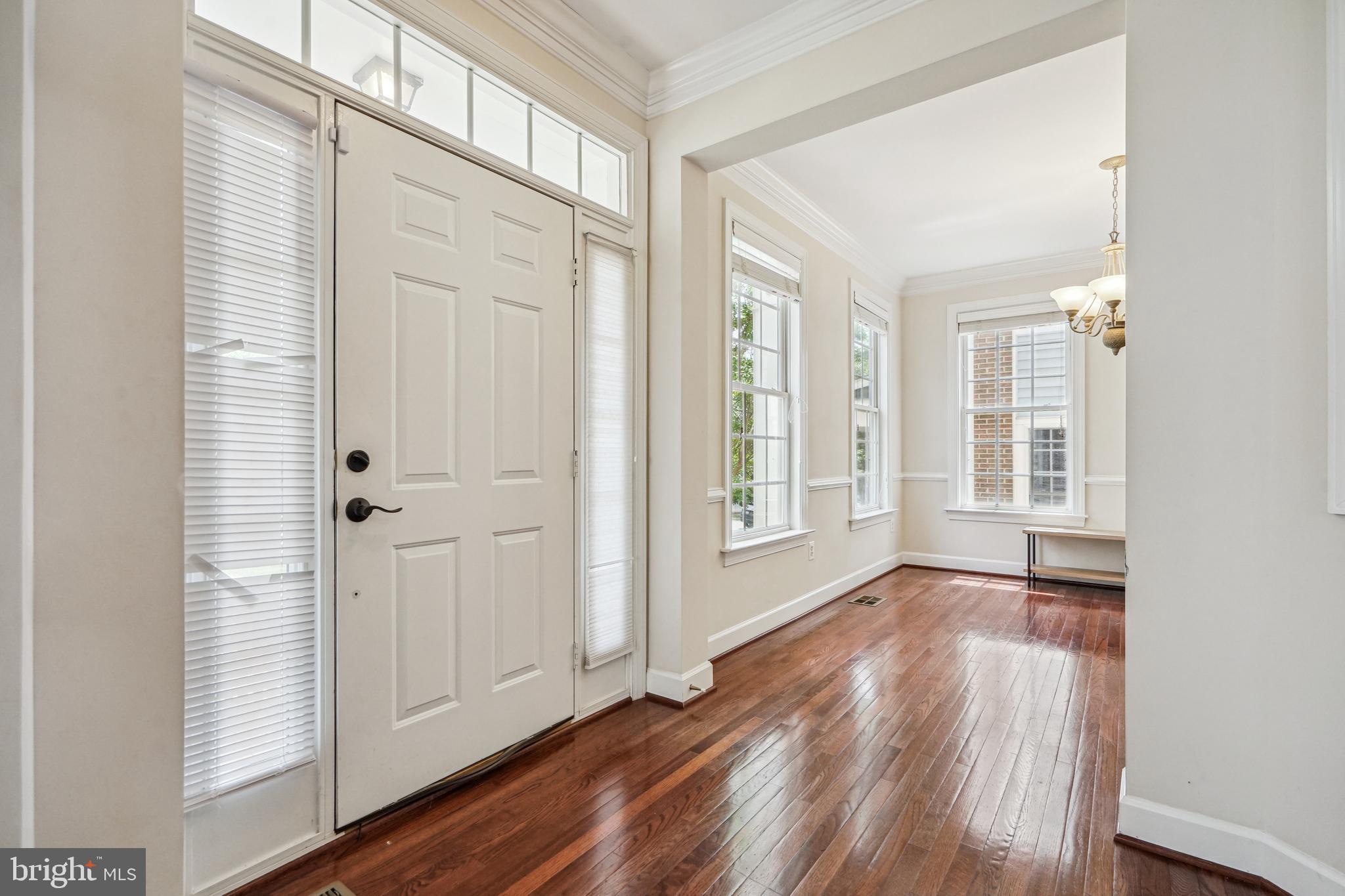 KING FARM IRVINGTON - Residential