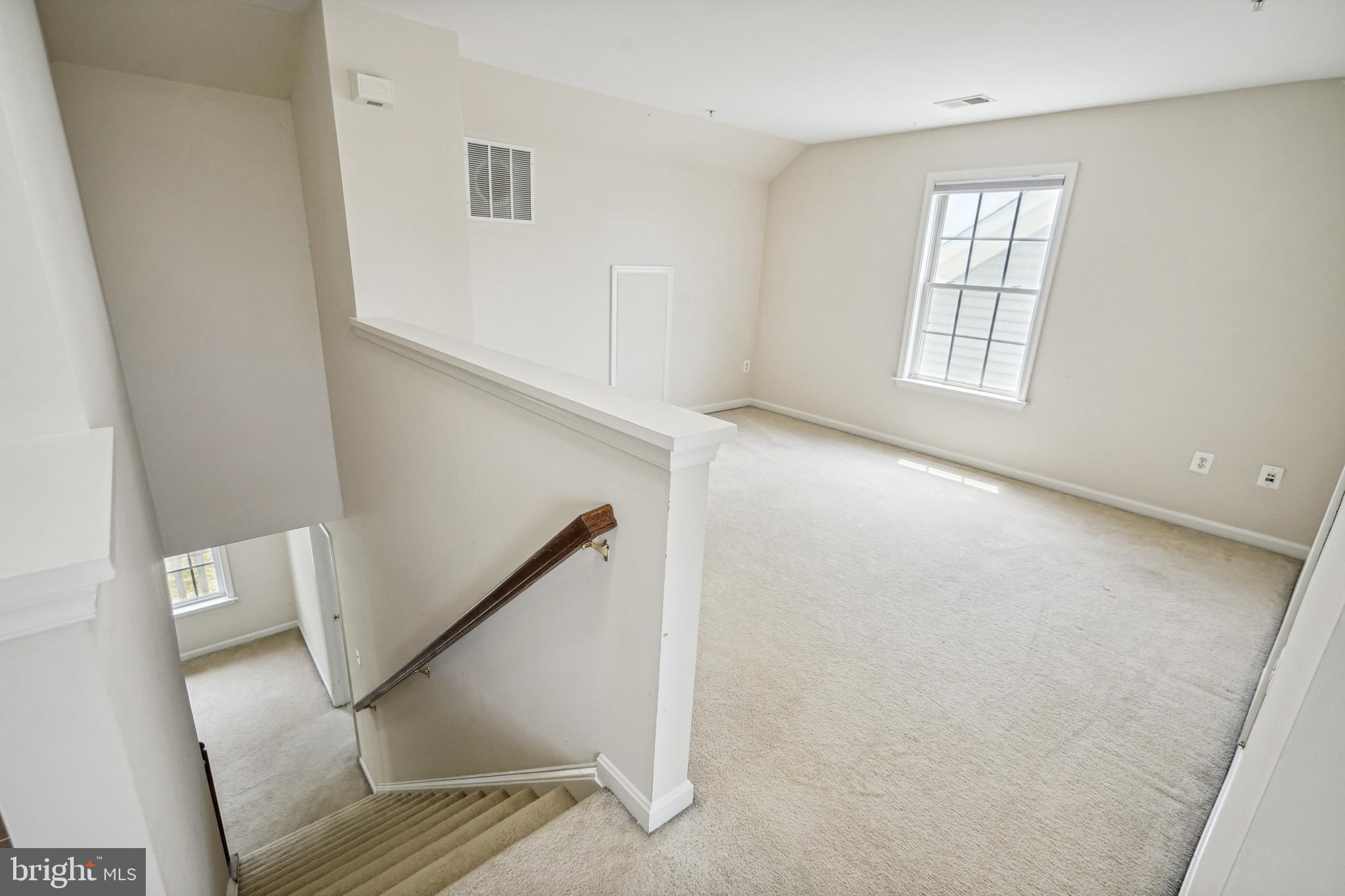 KING FARM IRVINGTON - Residential