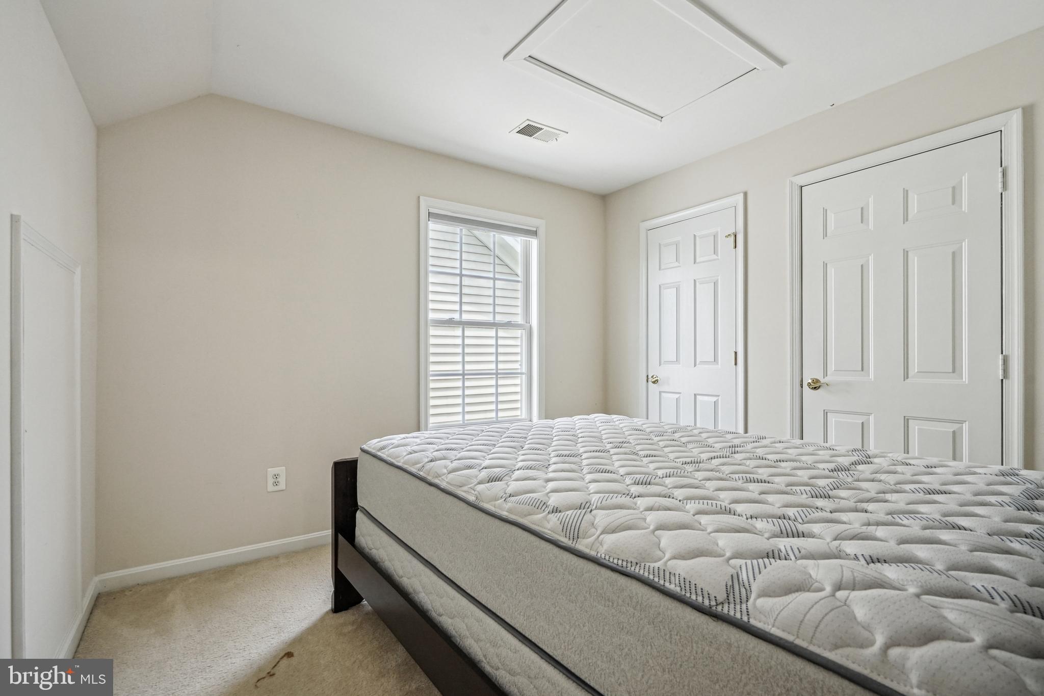 KING FARM IRVINGTON - Residential