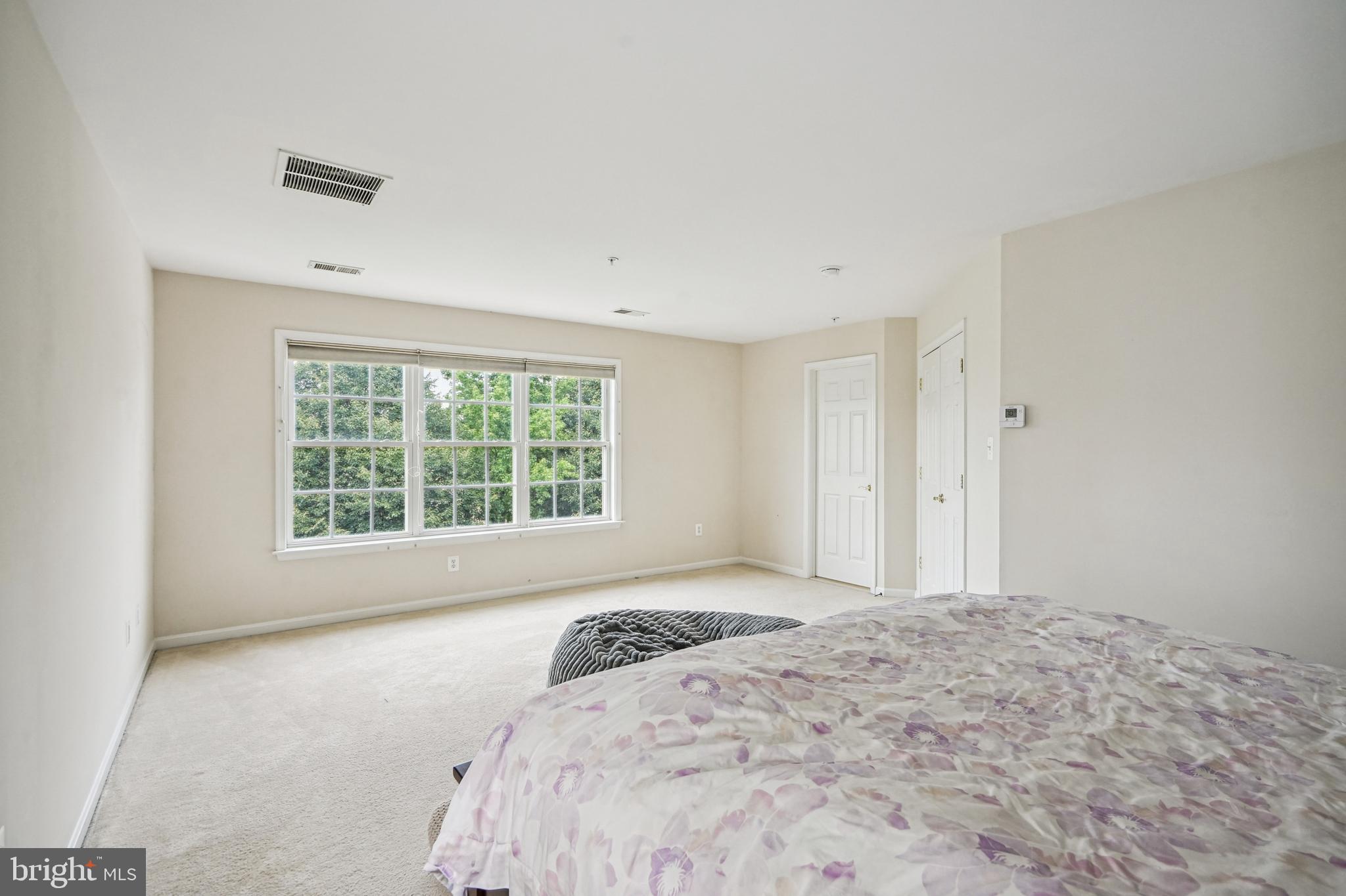 KING FARM IRVINGTON - Residential