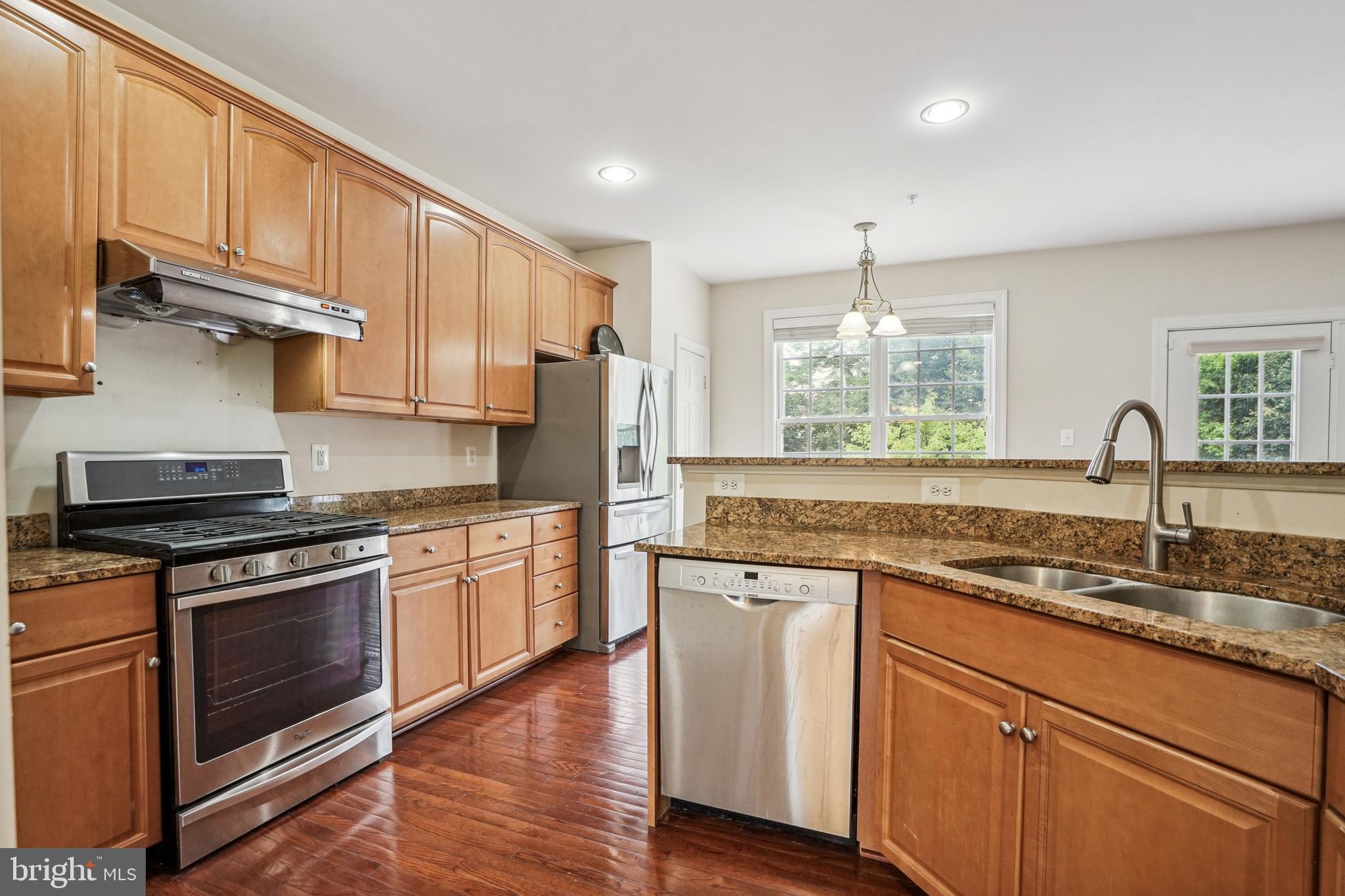 KING FARM IRVINGTON - Residential