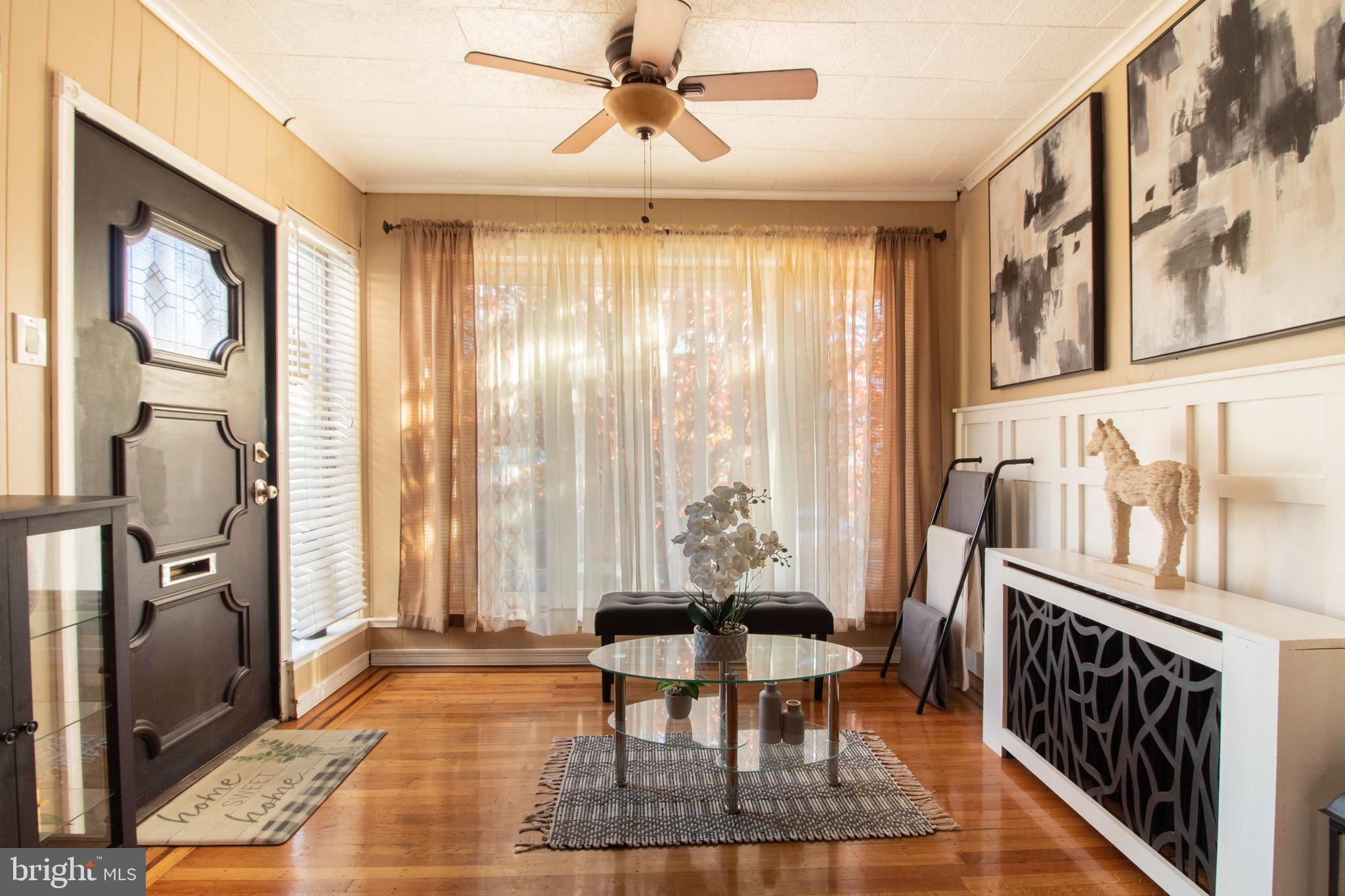 WEST OAK LANE - Residential