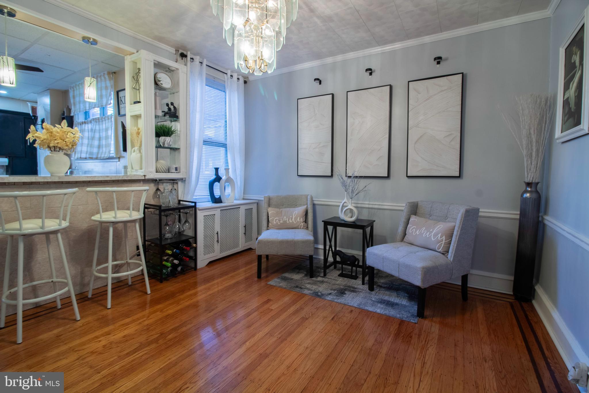 WEST OAK LANE - Residential