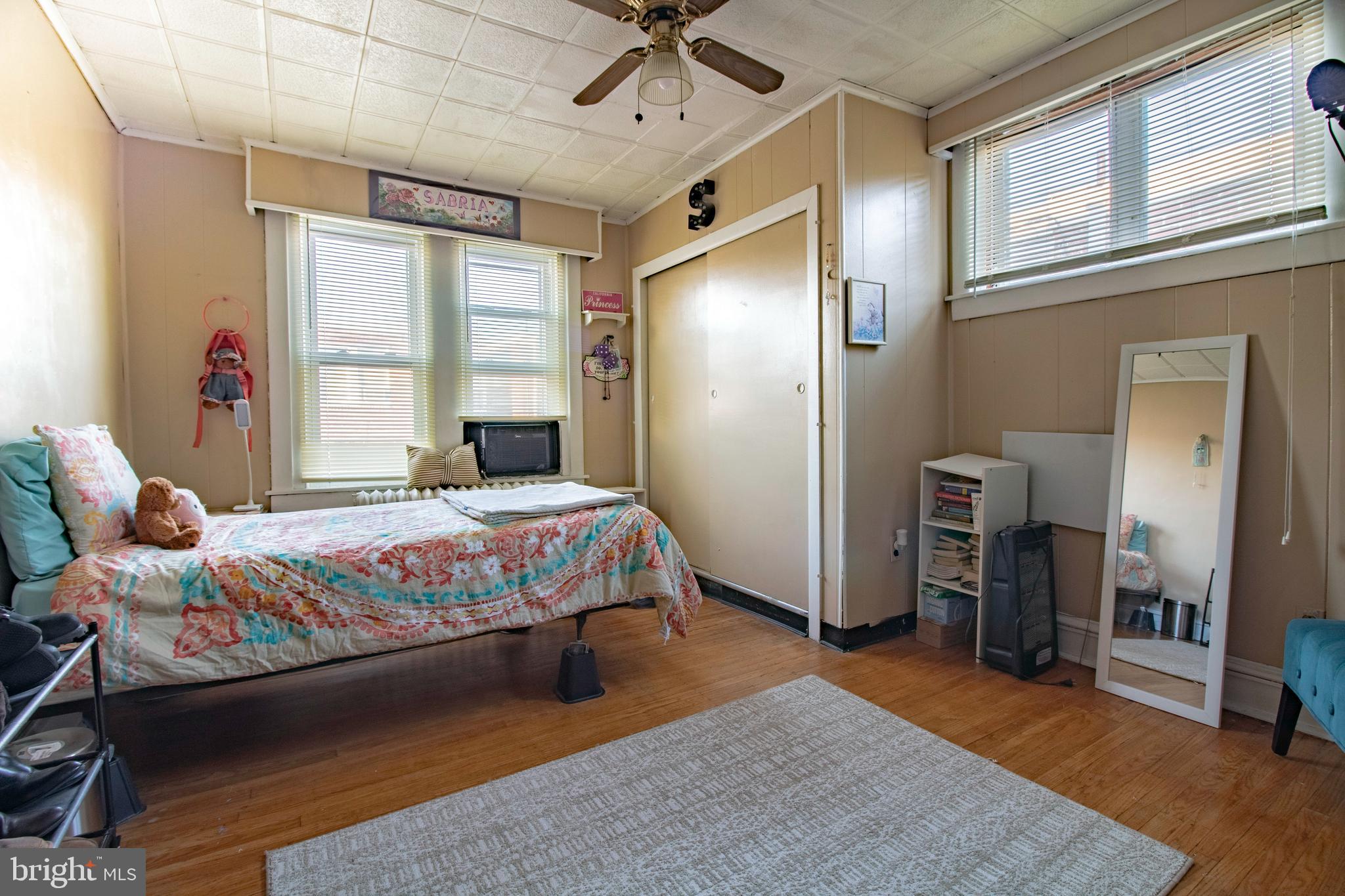 WEST OAK LANE - Residential