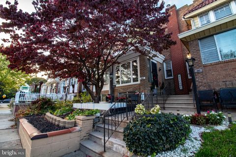 Townhouse For Sale - 1849 W Champlost Avenue<br/> PHILADELPHIA, PA 19141