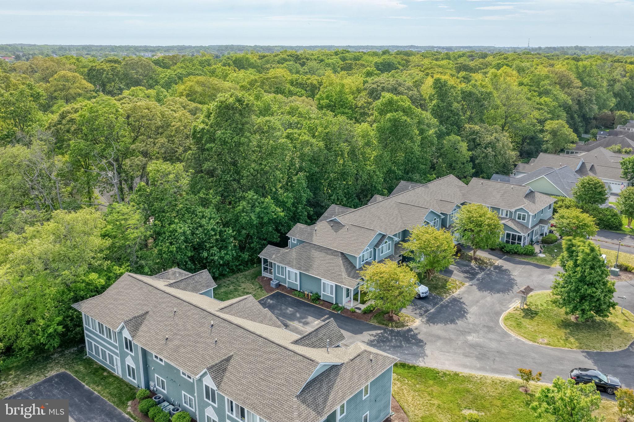 PLANTATIONS EAST - Residential
