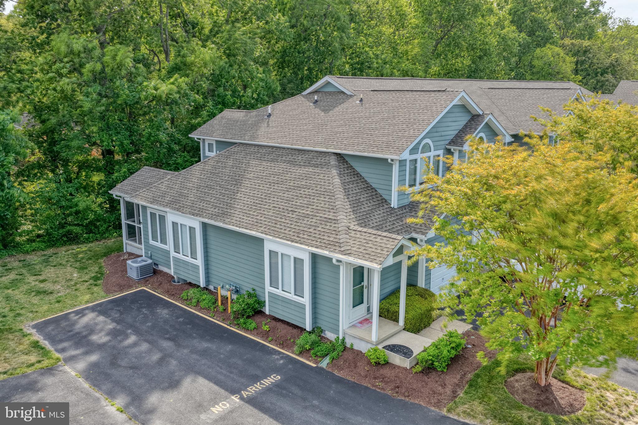 15 CYPRESS LANE