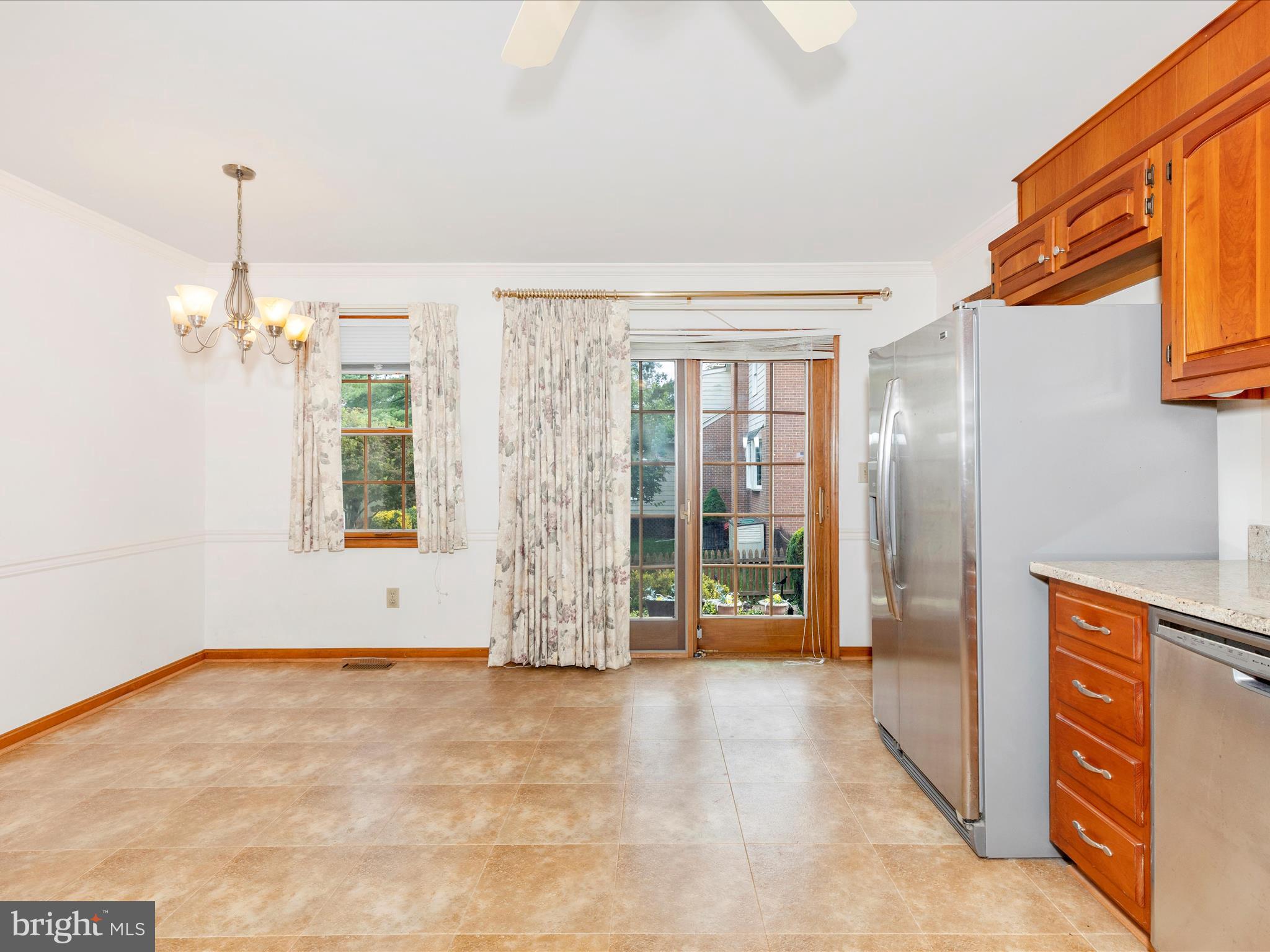 ROCK CREEK ESTATES - Residential