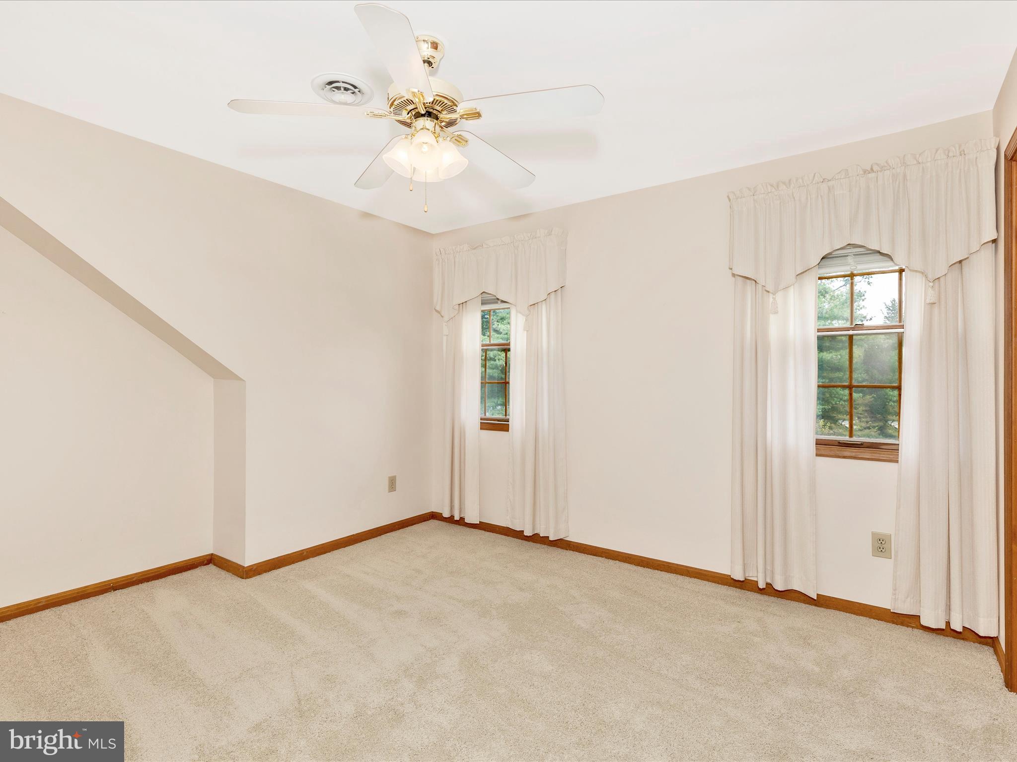 ROCK CREEK ESTATES - Residential