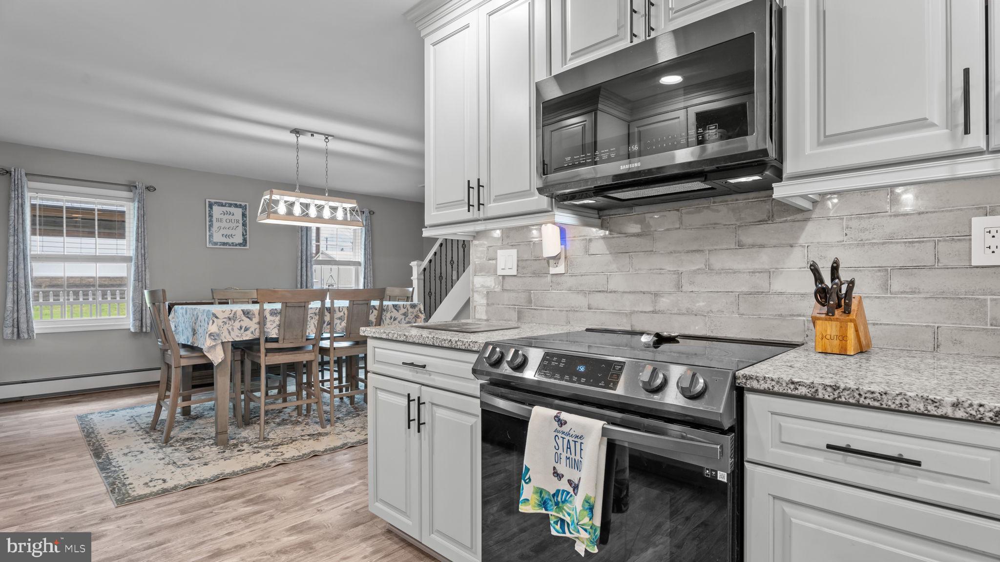 INDIAN CREEK - Residential