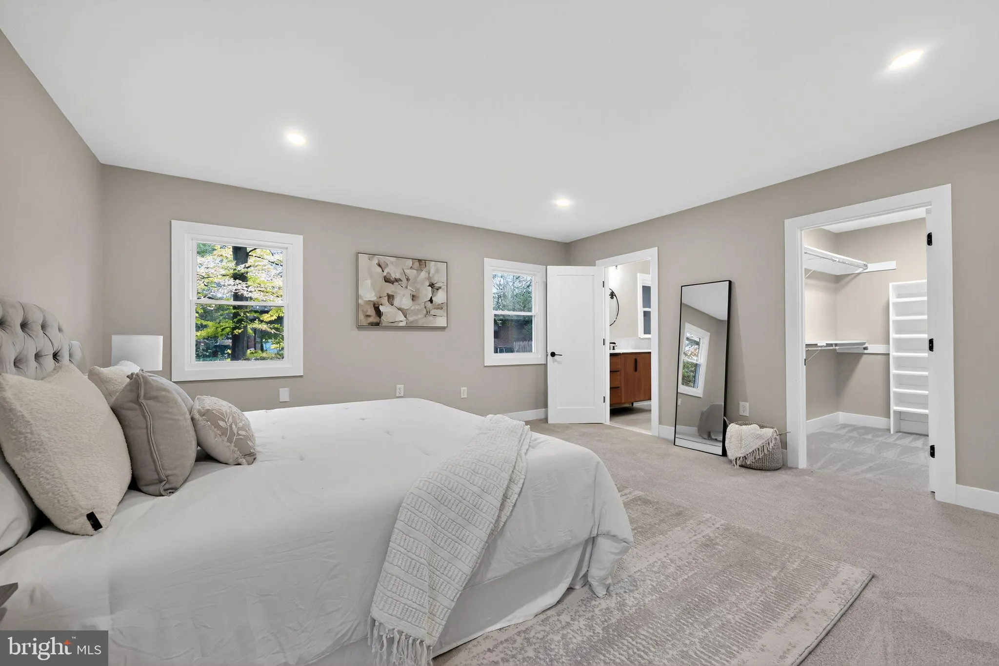 Cherry Hill, New Jersey 08003, United States, 5 Bedrooms Bedrooms, ,3 BathroomsBathrooms,Residential,Active,246727