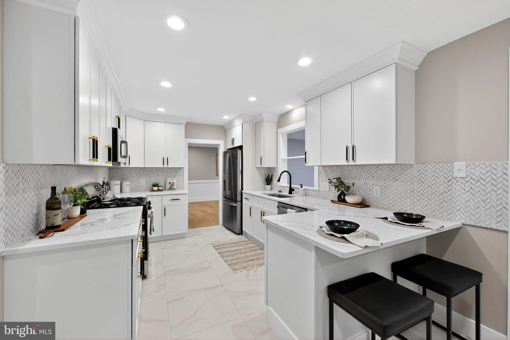 Cherry Hill, New Jersey 08003, United States, 5 Bedrooms Bedrooms, ,3 BathroomsBathrooms,Residential,Active,246727