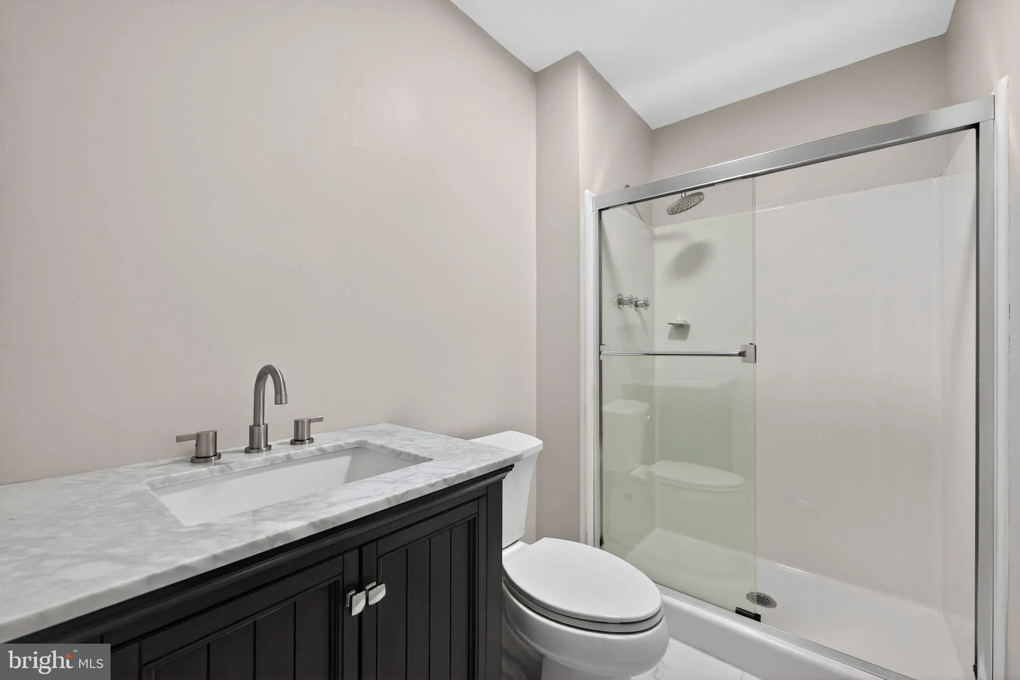 Cherry Hill, New Jersey 08003, United States, 5 Bedrooms Bedrooms, ,3 BathroomsBathrooms,Residential,Active,246727