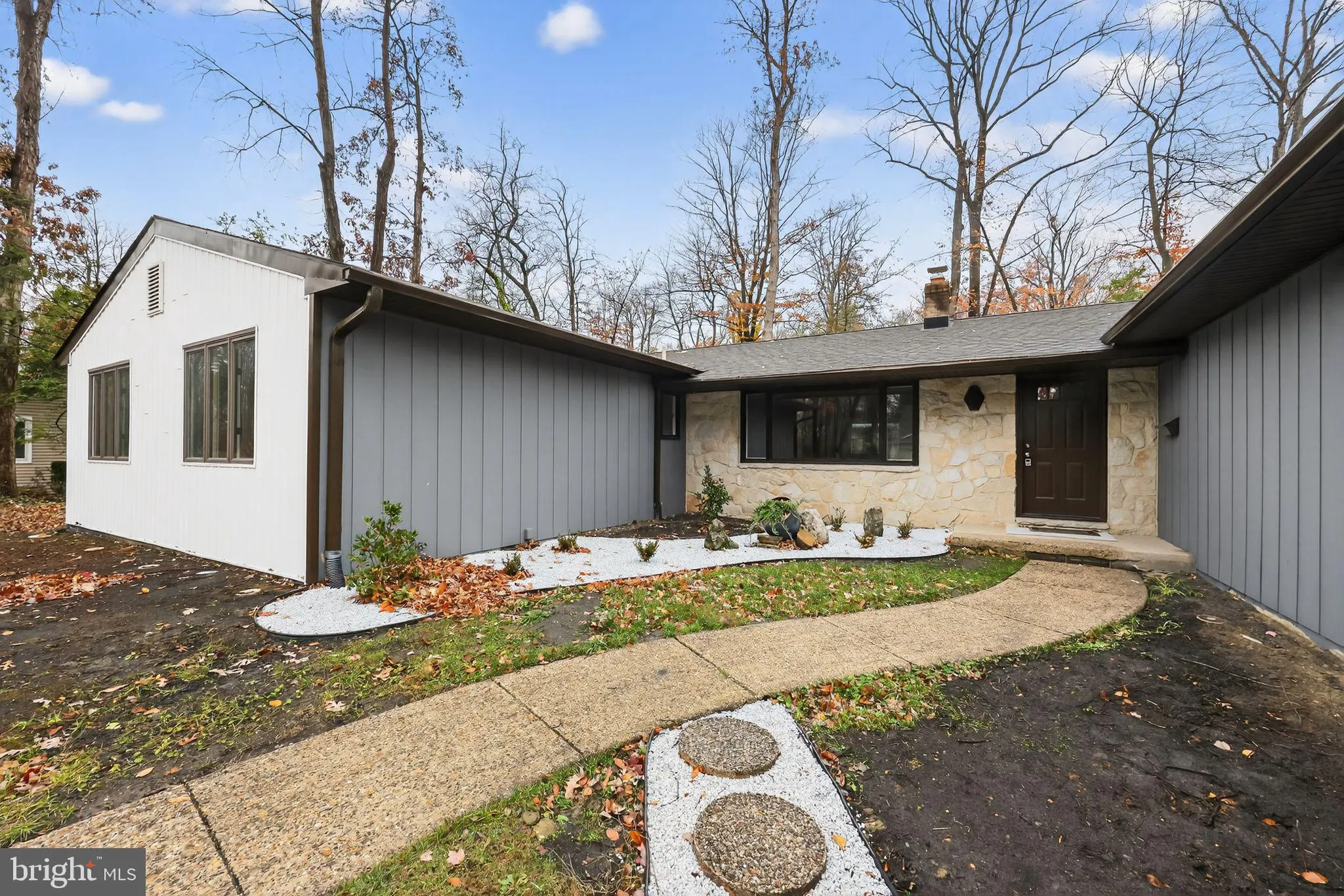 Cherry Hill, New Jersey 08003, United States, 5 Bedrooms Bedrooms, ,3 BathroomsBathrooms,Residential,Active,246727