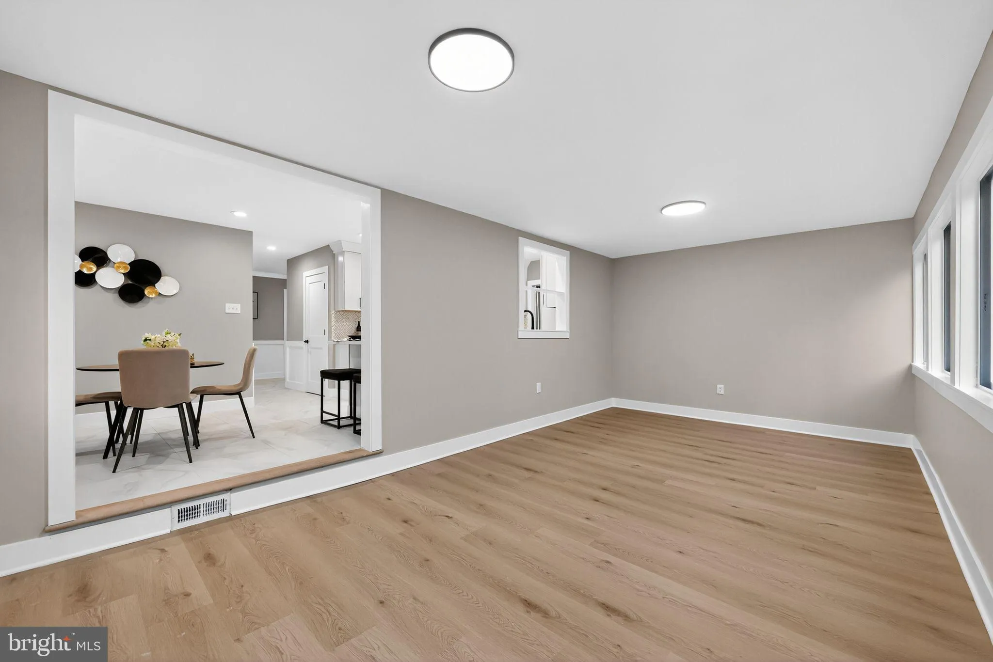 Cherry Hill, New Jersey 08003, United States, 5 Bedrooms Bedrooms, ,3 BathroomsBathrooms,Residential,Active,246727