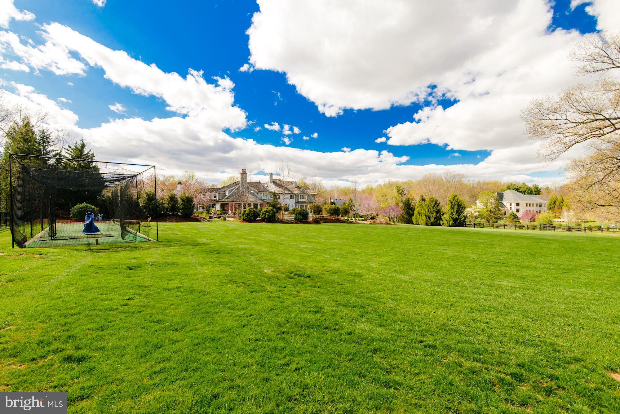 FORESTVILLE ESTATES - Residential