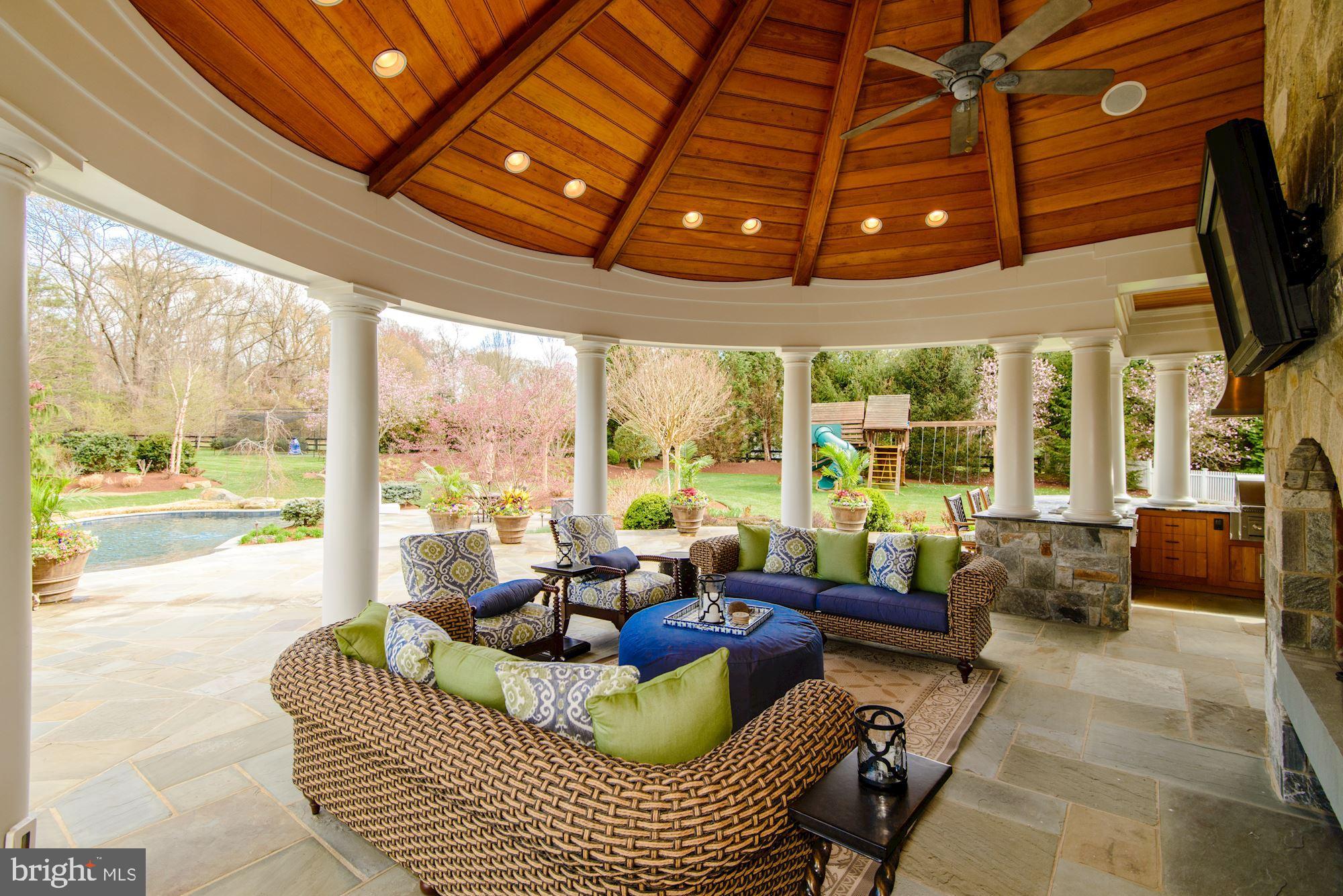 FORESTVILLE ESTATES - Residential