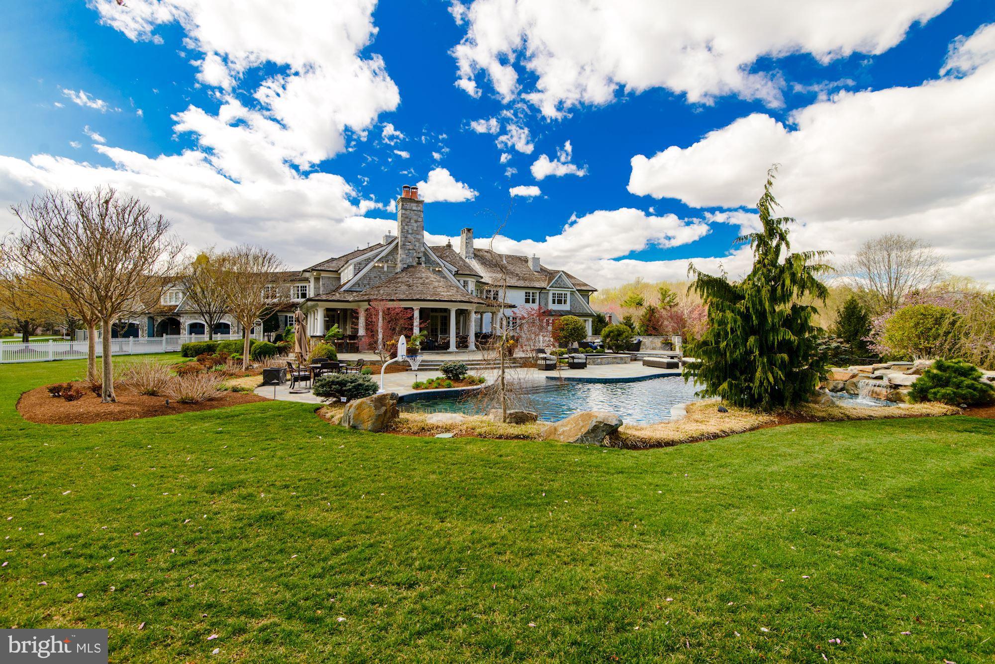 FORESTVILLE ESTATES - Residential