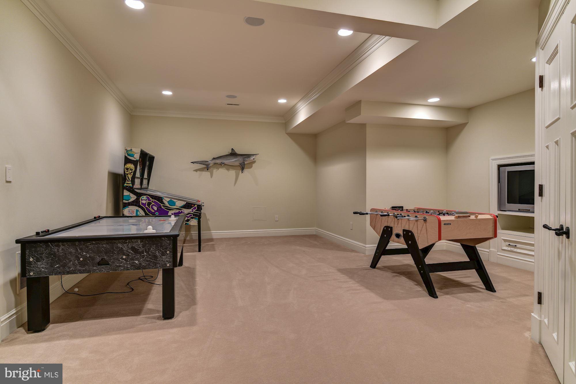 FORESTVILLE ESTATES - Residential