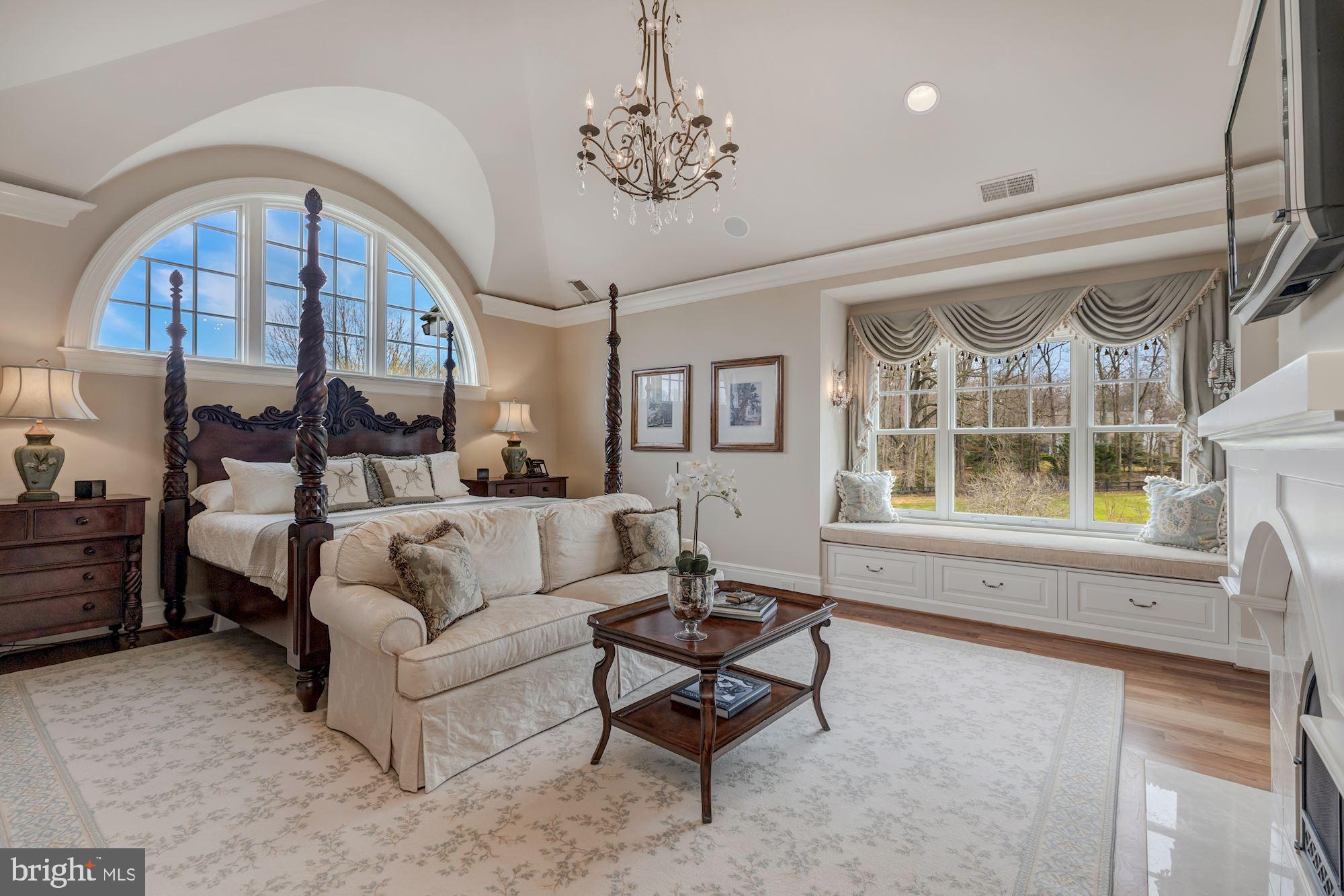 FORESTVILLE ESTATES - Residential