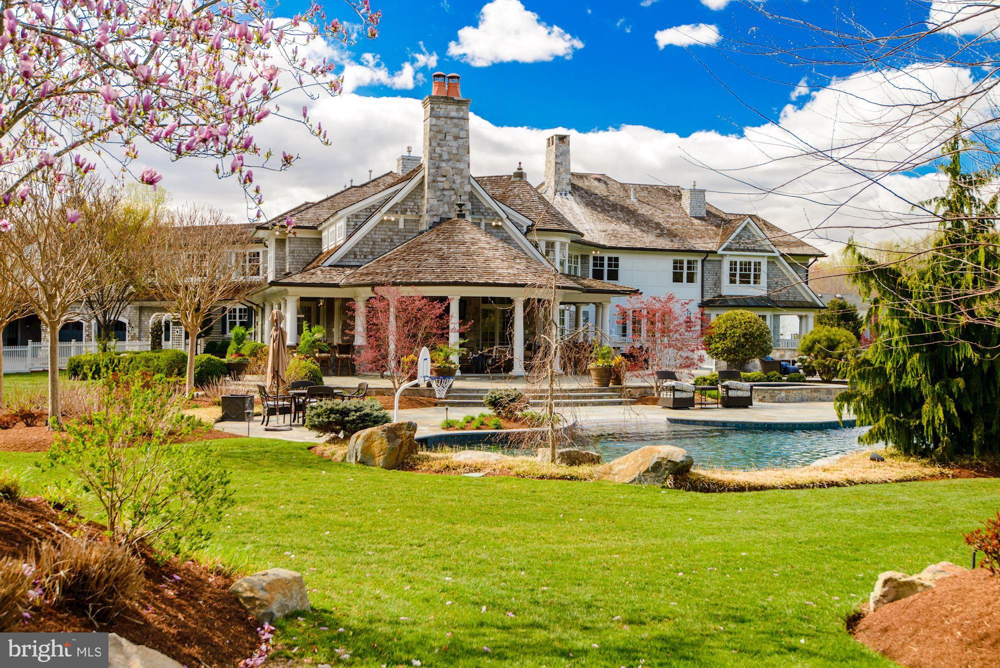 FORESTVILLE ESTATES - Residential