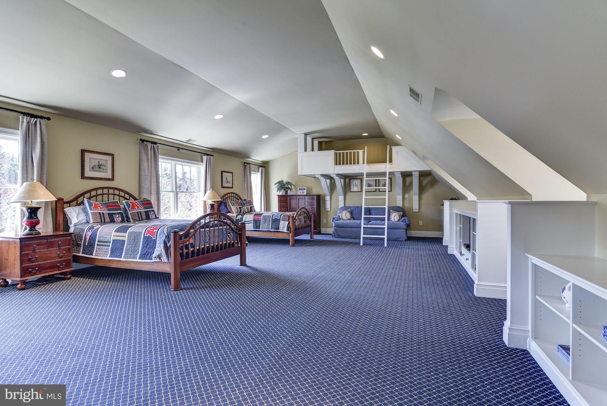 FORESTVILLE ESTATES - Residential