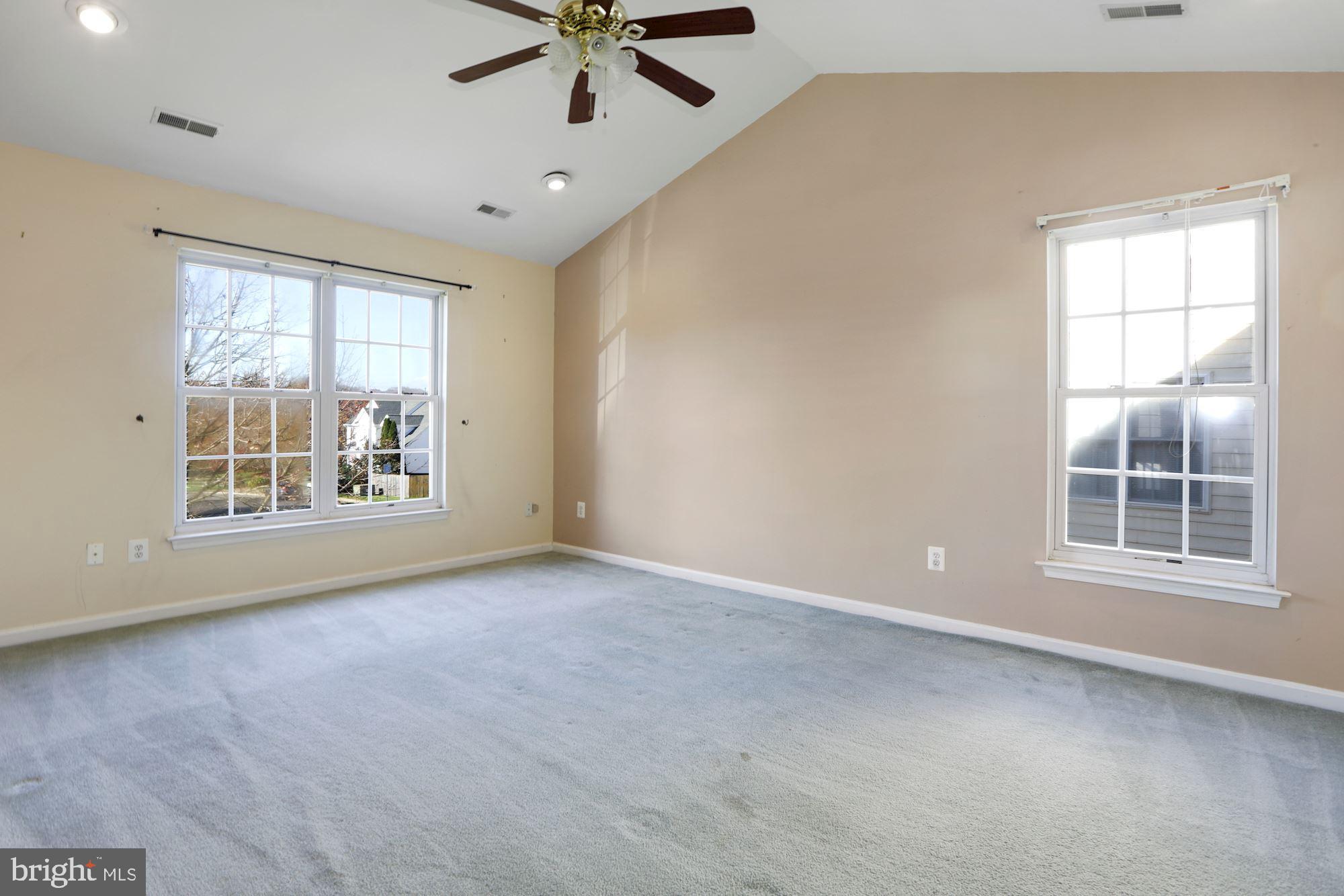 KINGSBROOKE - Residential Lease