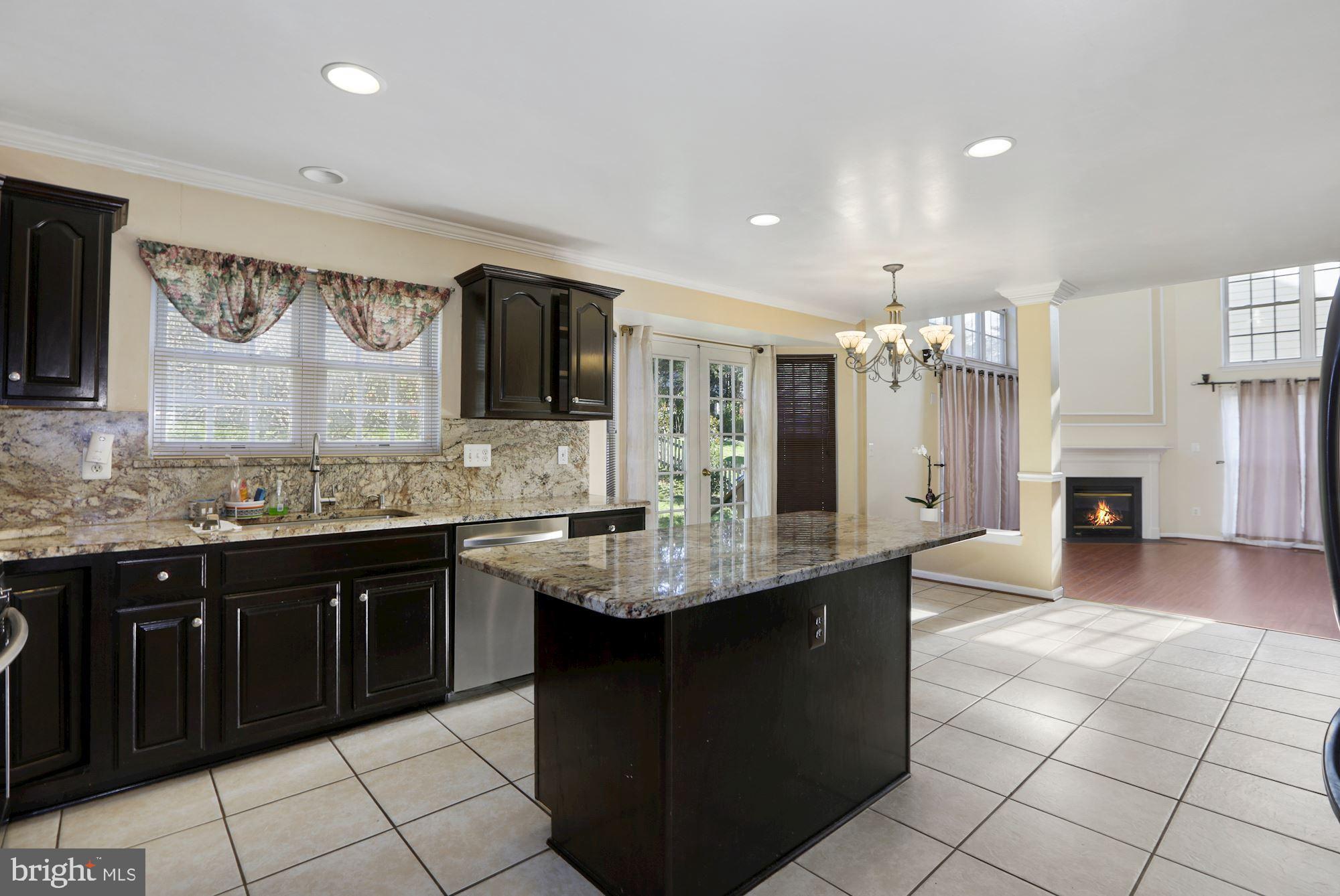 KINGSBROOKE - Residential Lease