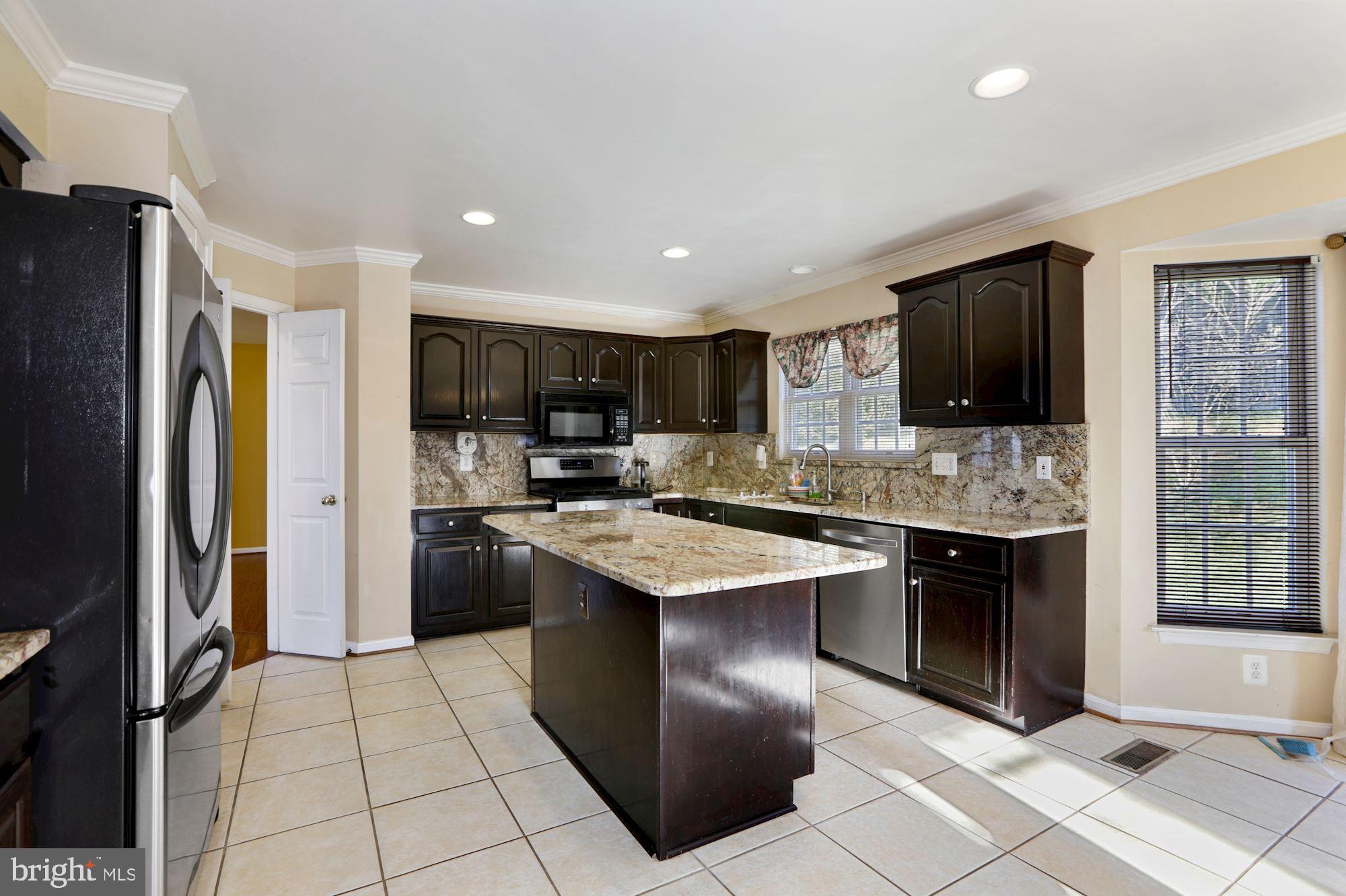 KINGSBROOKE - Residential Lease