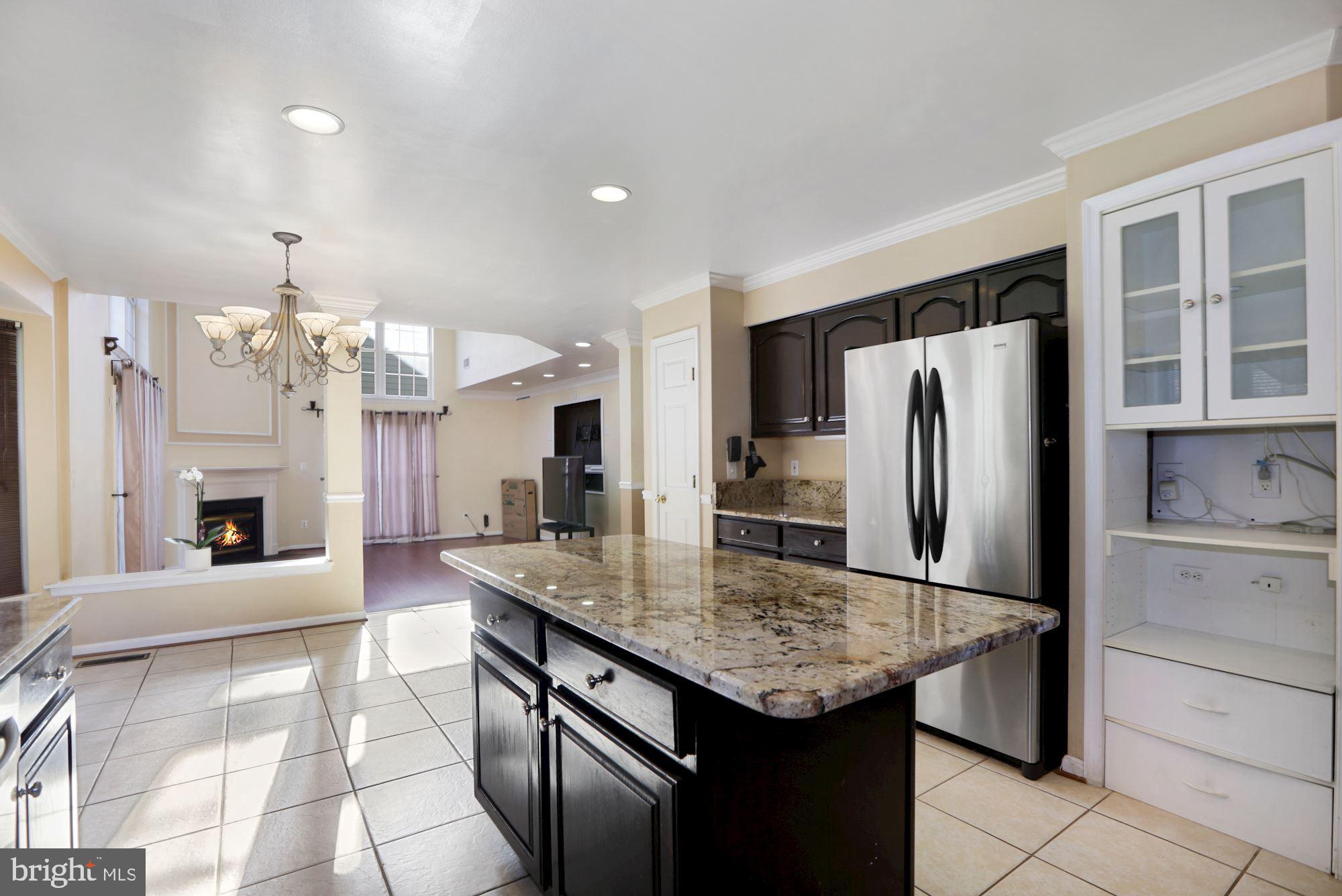 KINGSBROOKE - Residential Lease