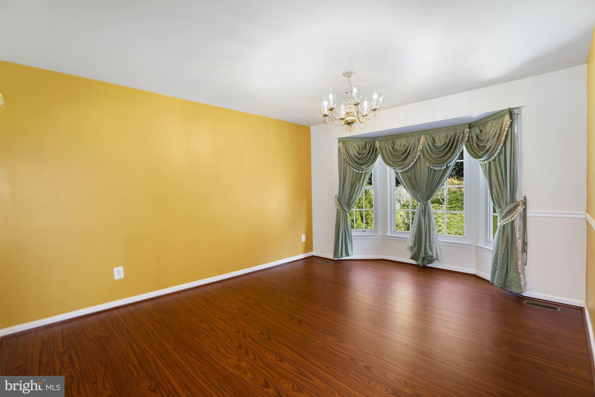 KINGSBROOKE - Residential Lease