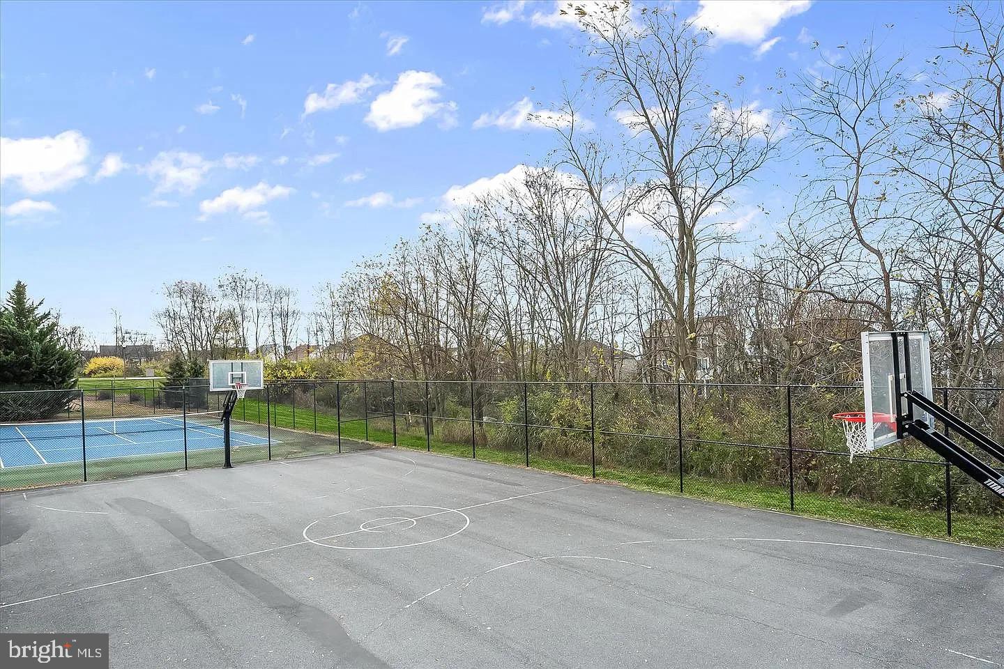 HAGERS CROSSING - Residential