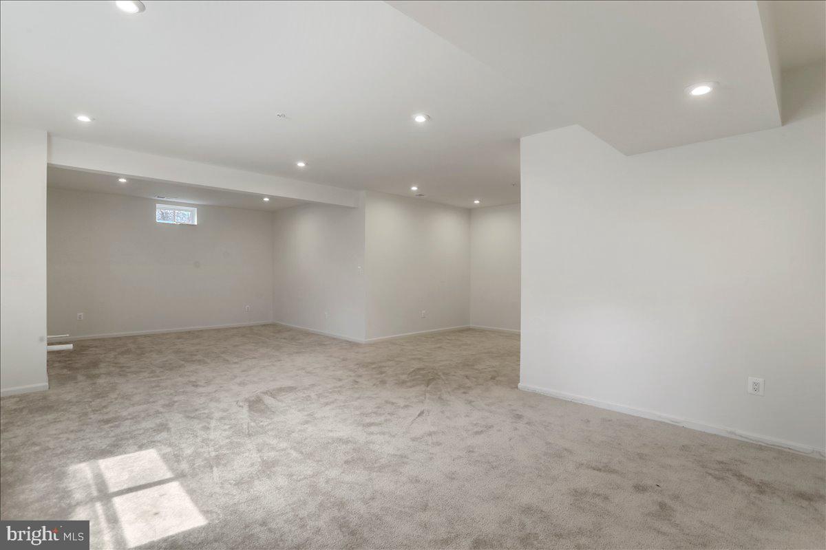 HAGERS CROSSING - Residential