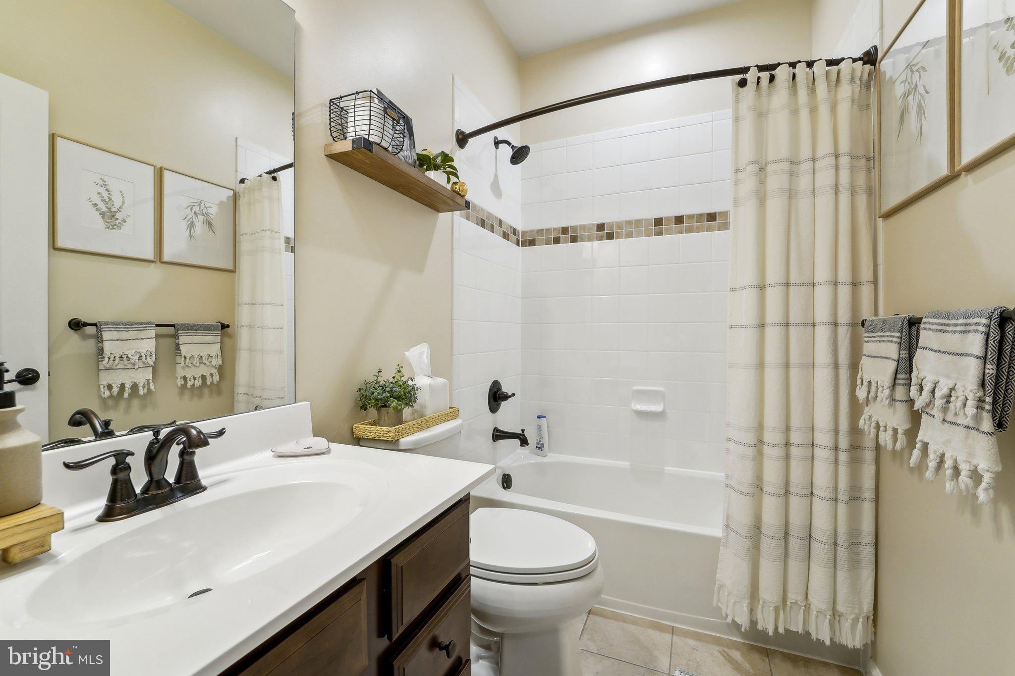 TWO RIVERS - Residential