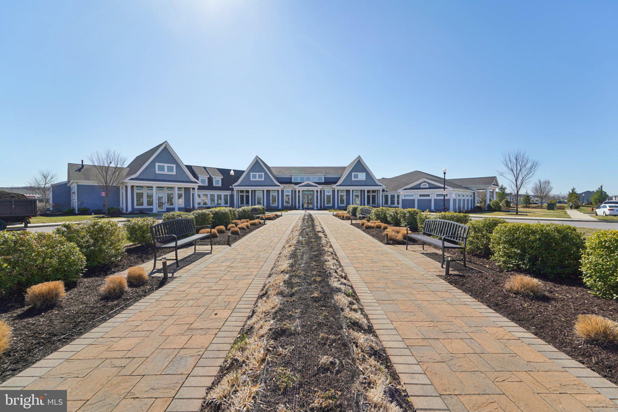 TWO RIVERS - Residential