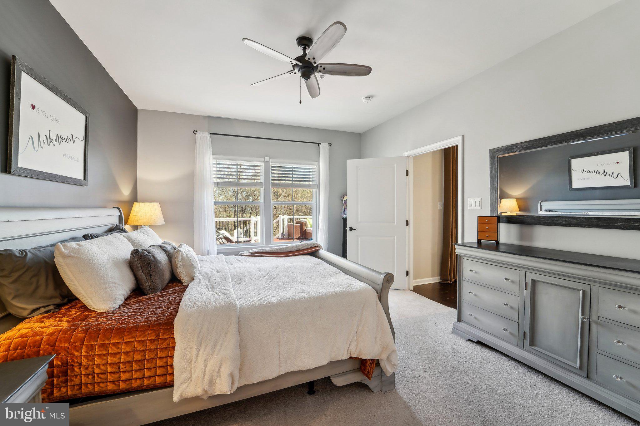 TWO RIVERS - Residential